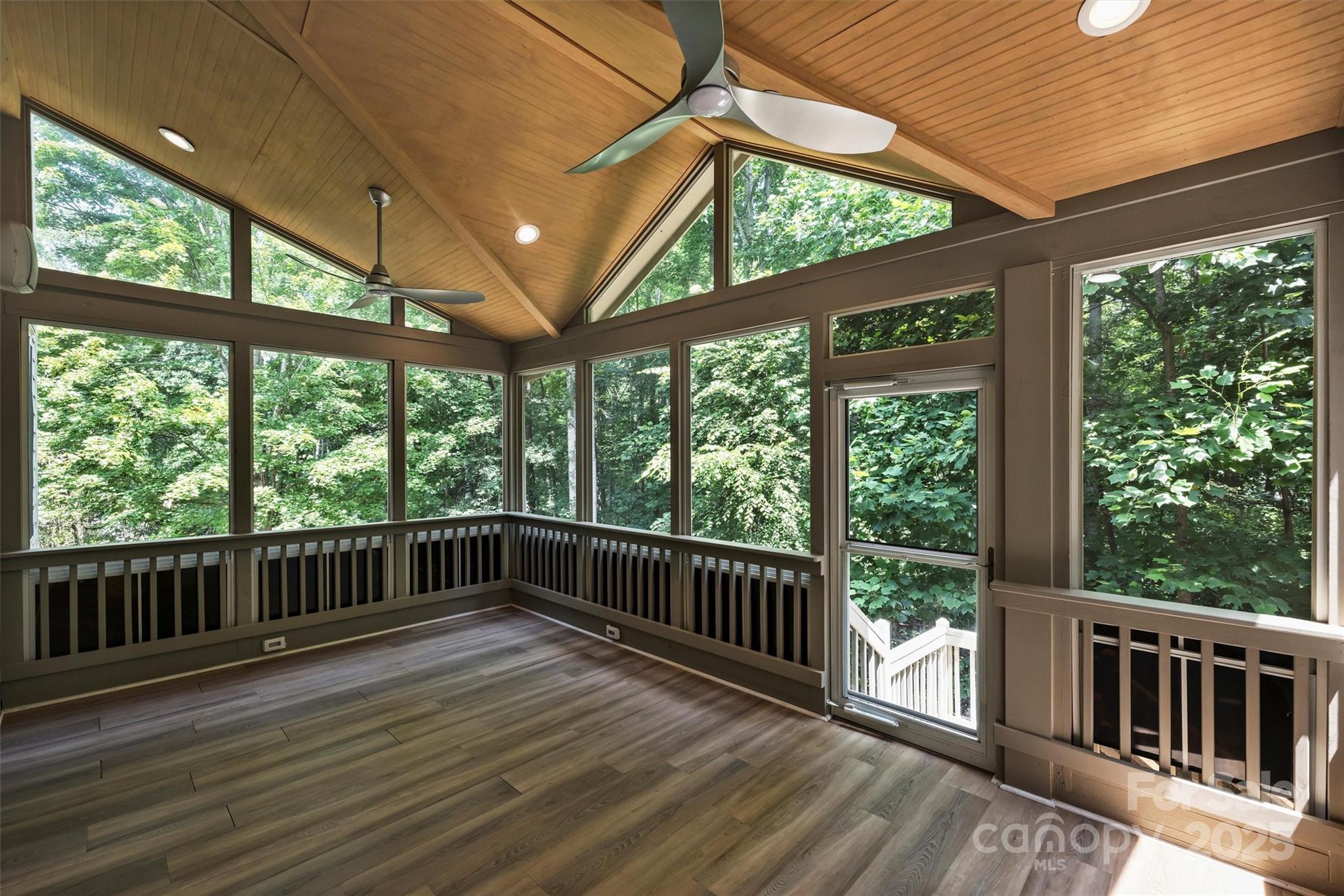 139 E Callicutt Trail