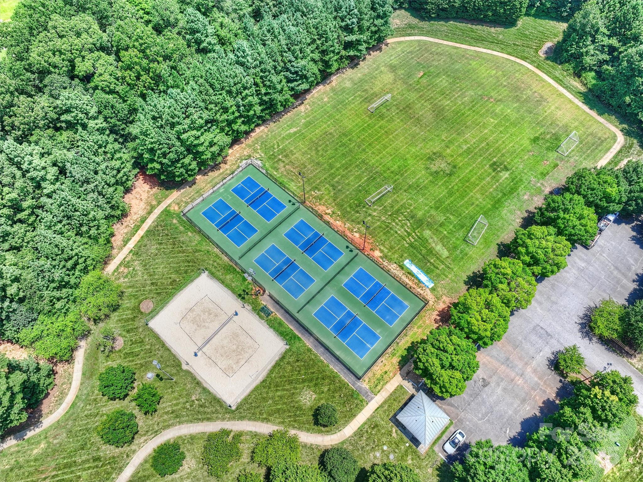 139 E Callicutt Trail