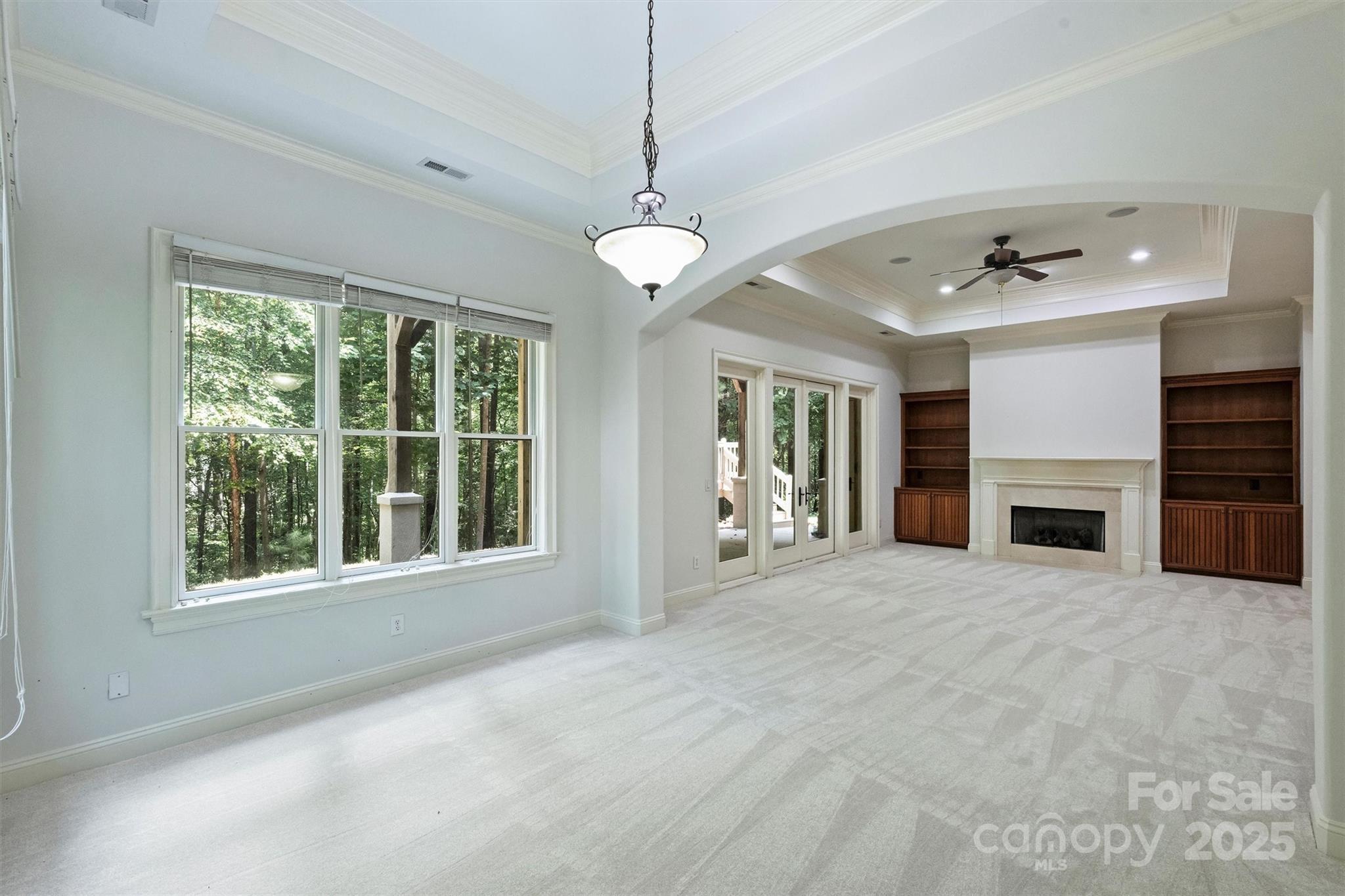 139 E Callicutt Trail