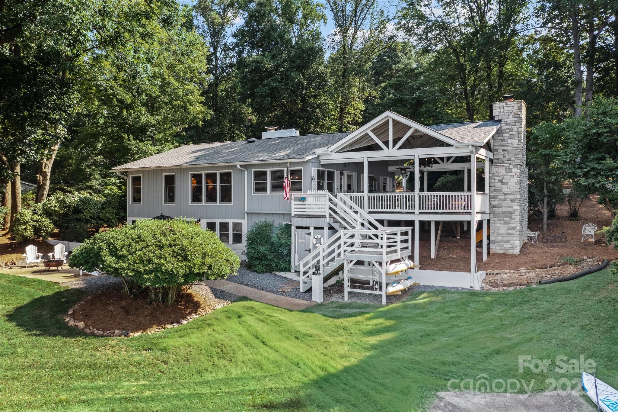 754 Lakeview Shores Loop