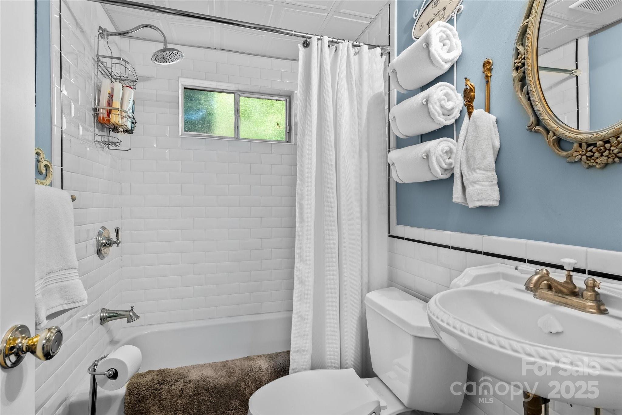 754 Lakeview Shores Loop