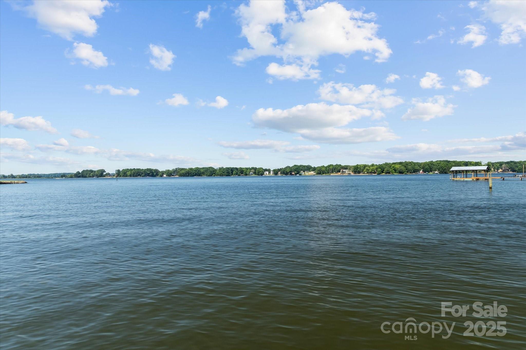 754 Lakeview Shores Loop