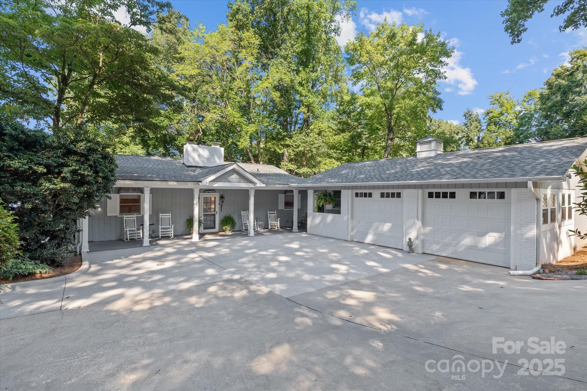 754 Lakeview Shores Loop