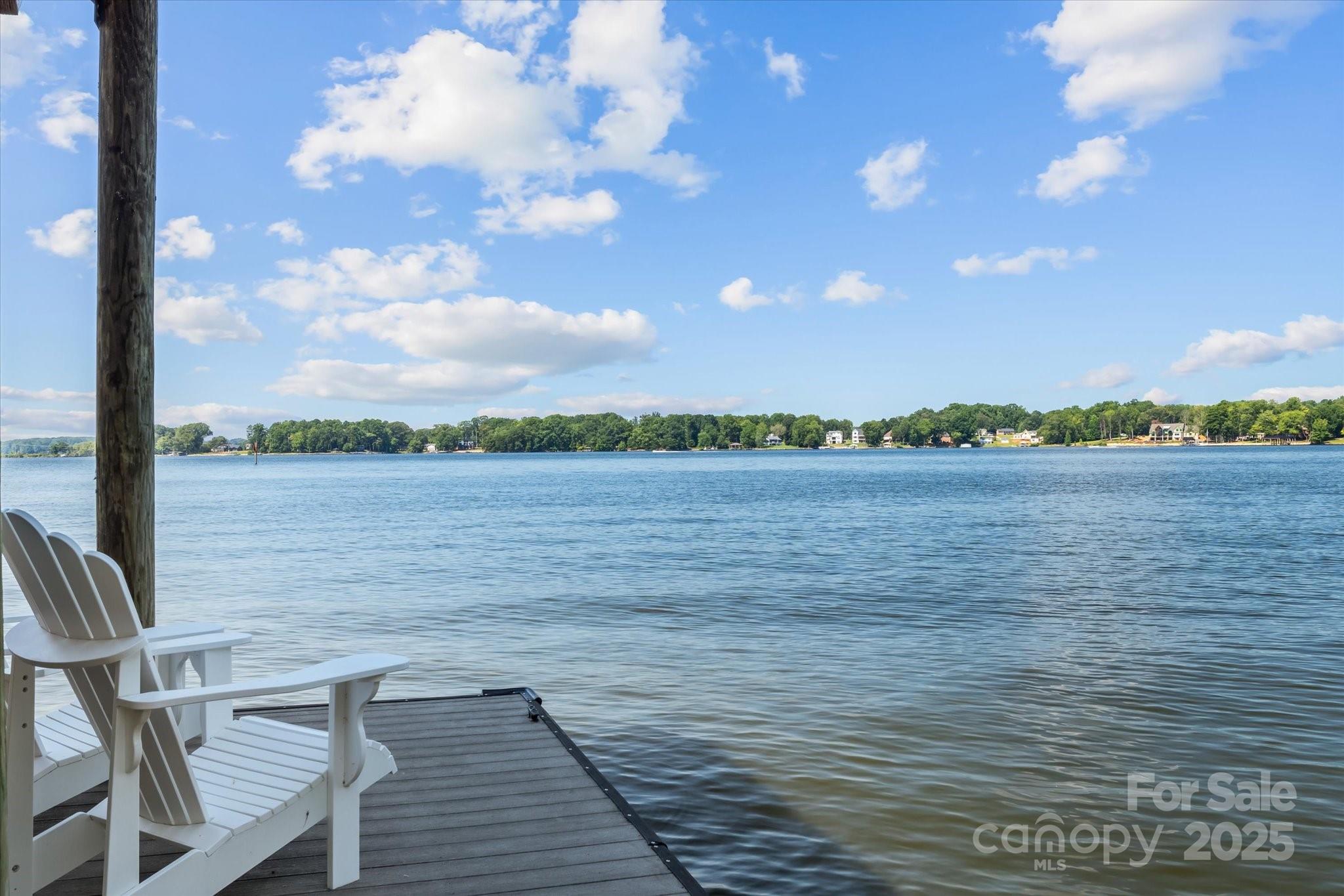 754 Lakeview Shores Loop