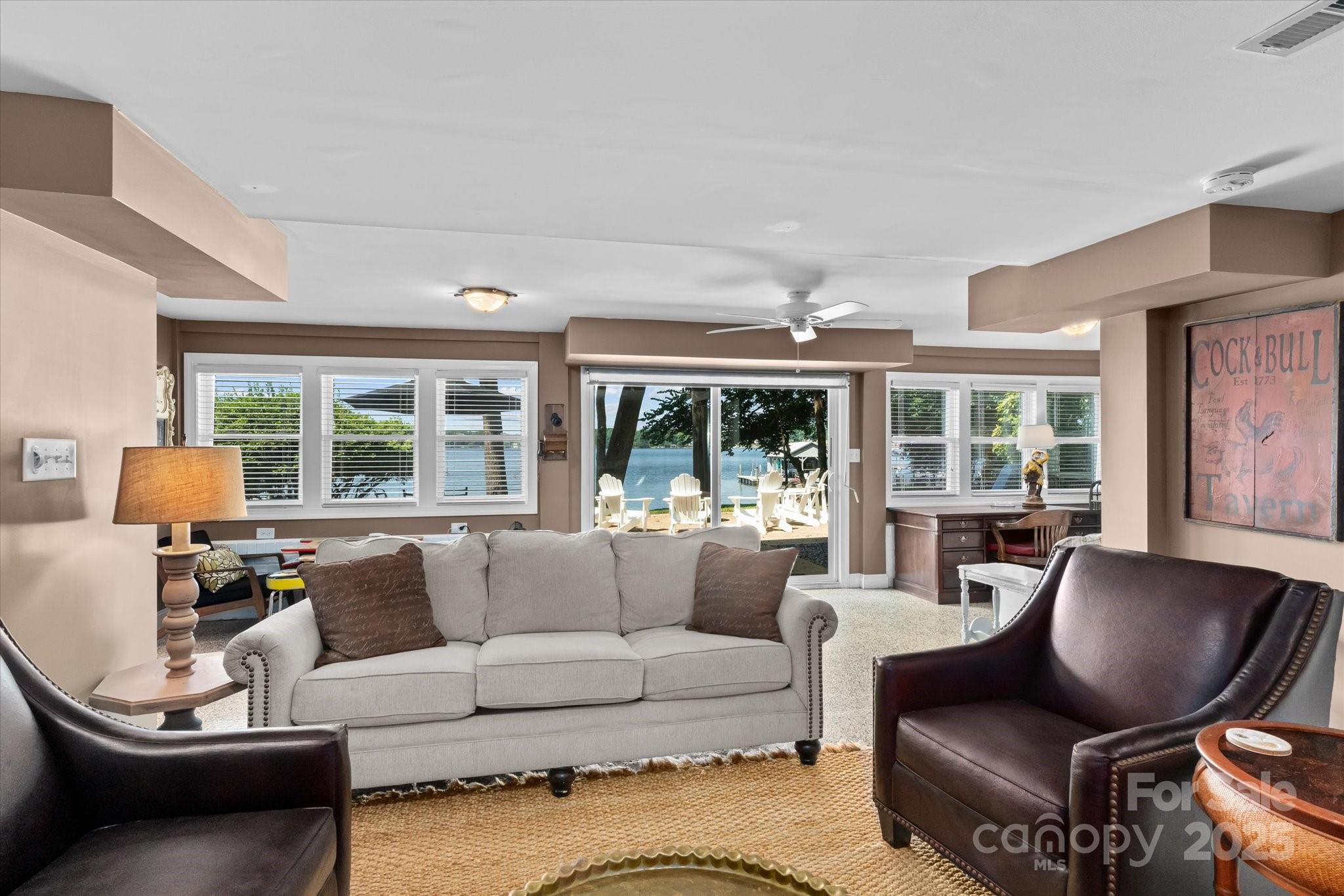 754 Lakeview Shores Loop