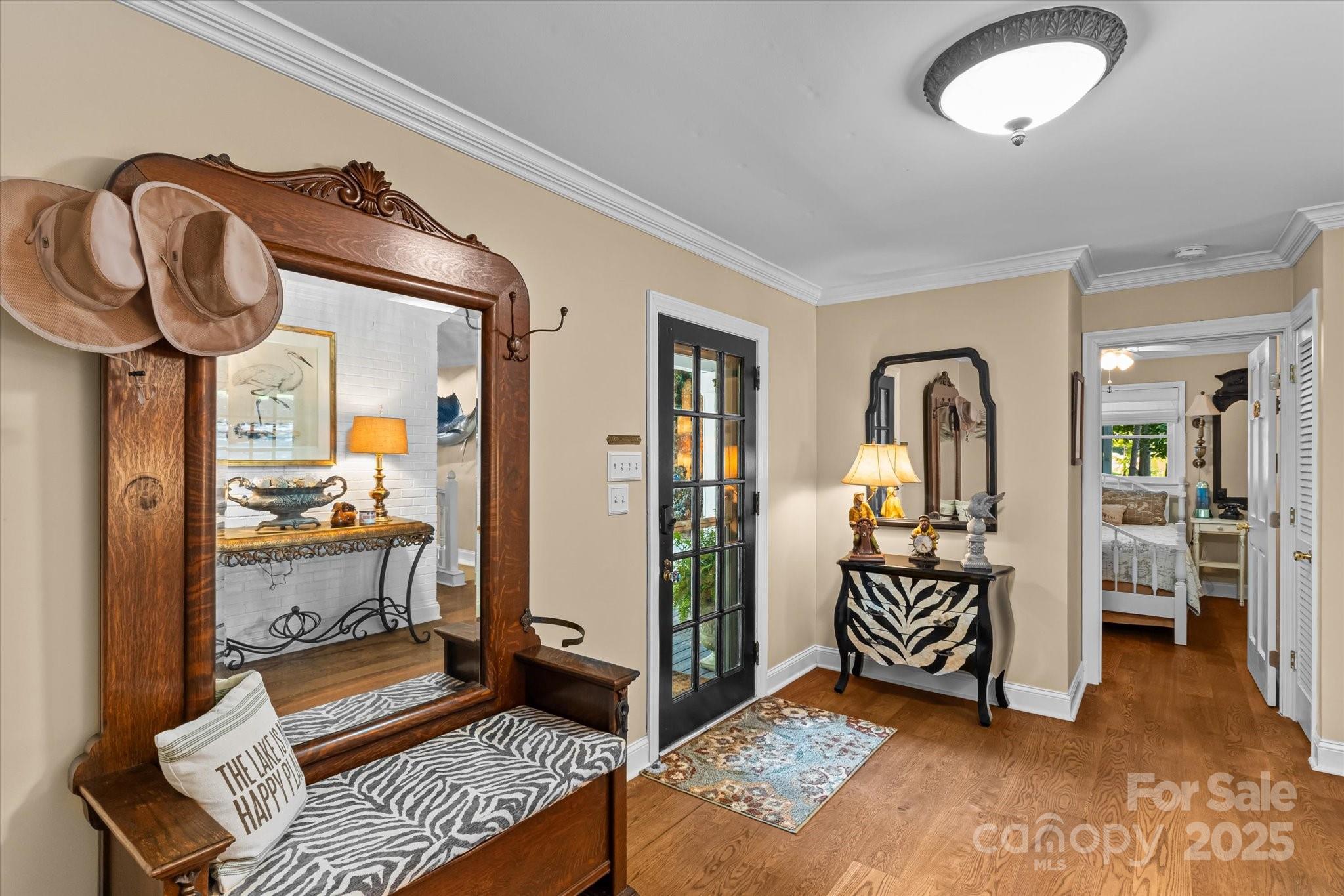 754 Lakeview Shores Loop