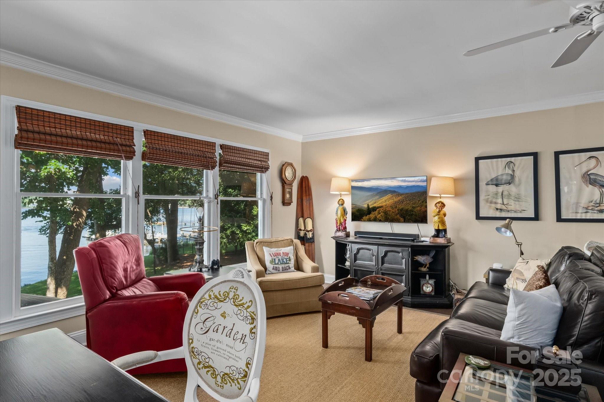 754 Lakeview Shores Loop