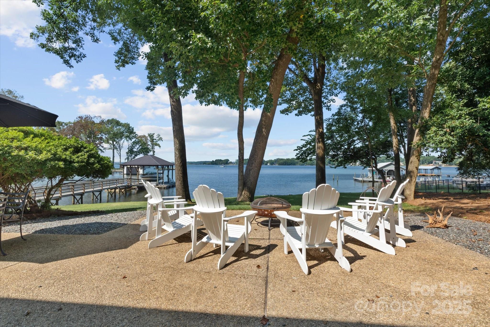 754 Lakeview Shores Loop