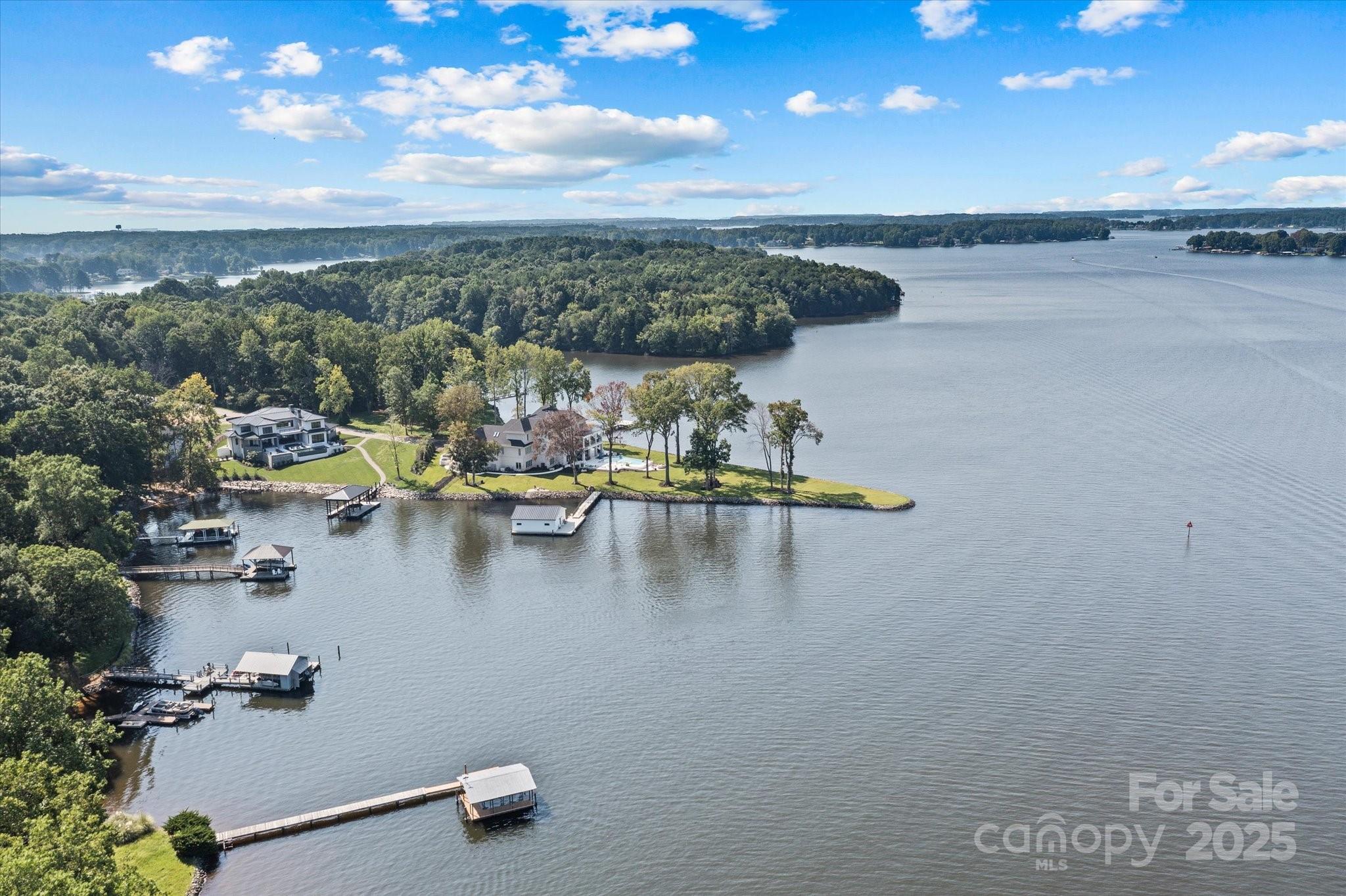 754 Lakeview Shores Loop