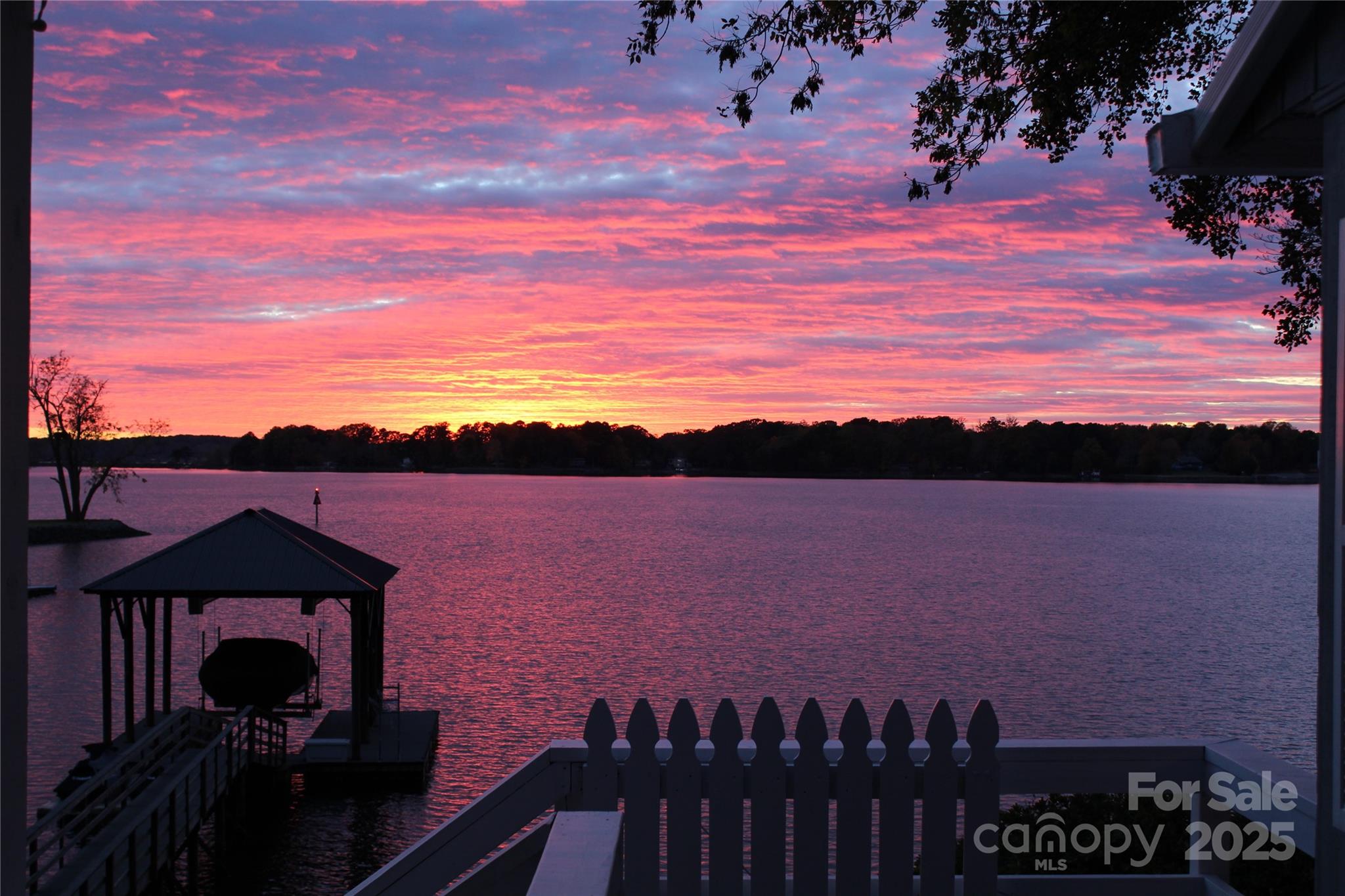 754 Lakeview Shores Loop