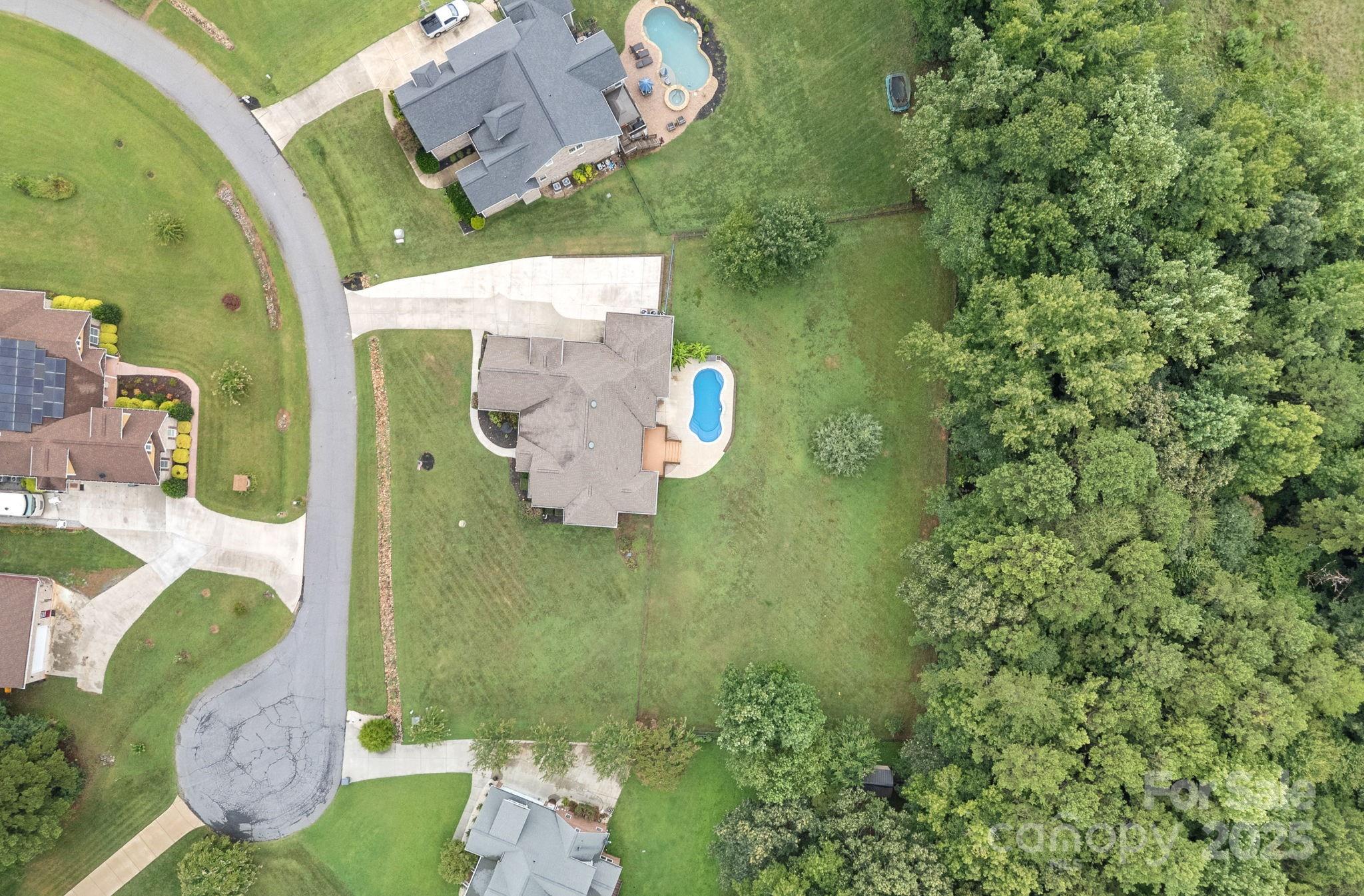 175 Savannah Crossing Drive