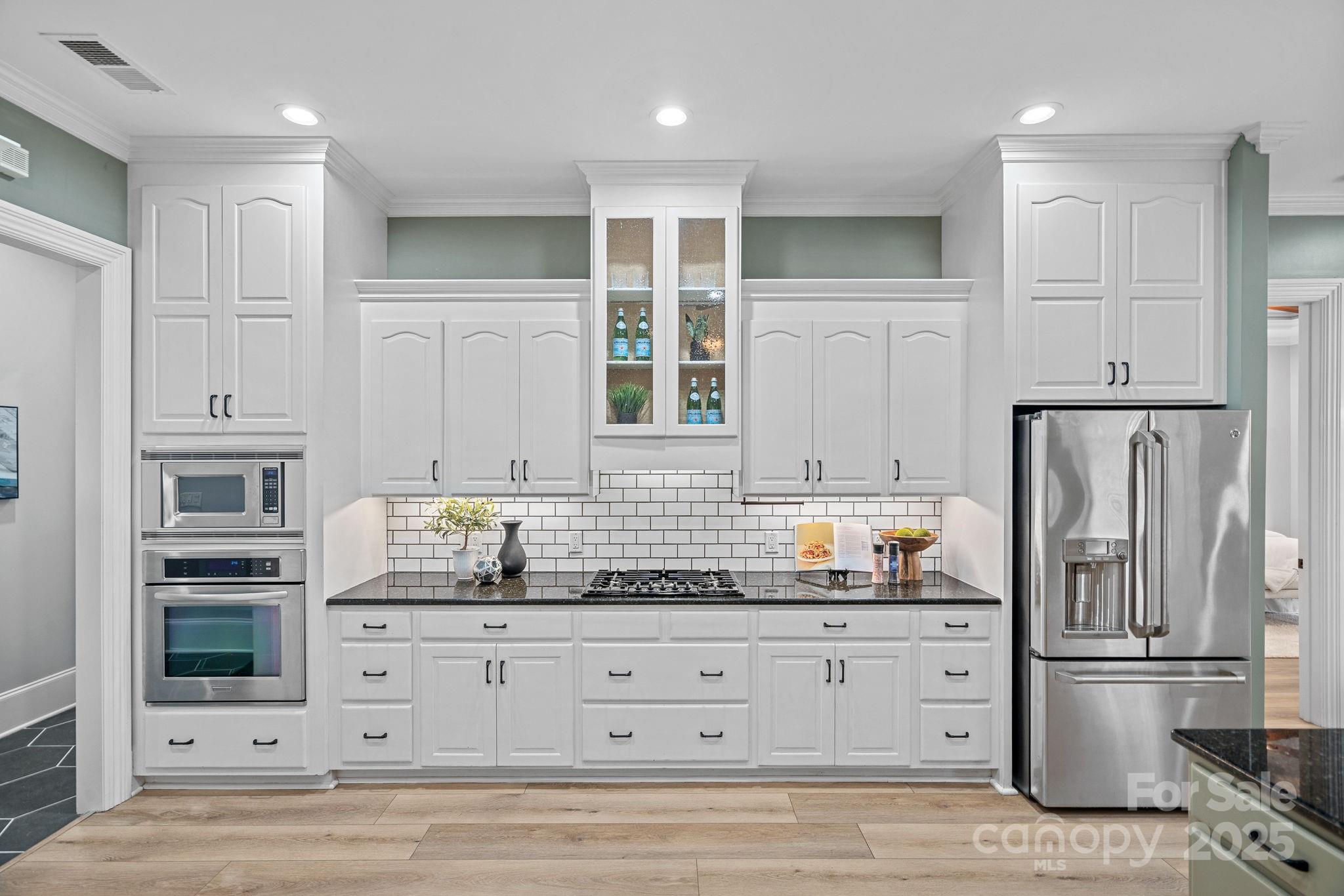 175 Savannah Crossing Drive