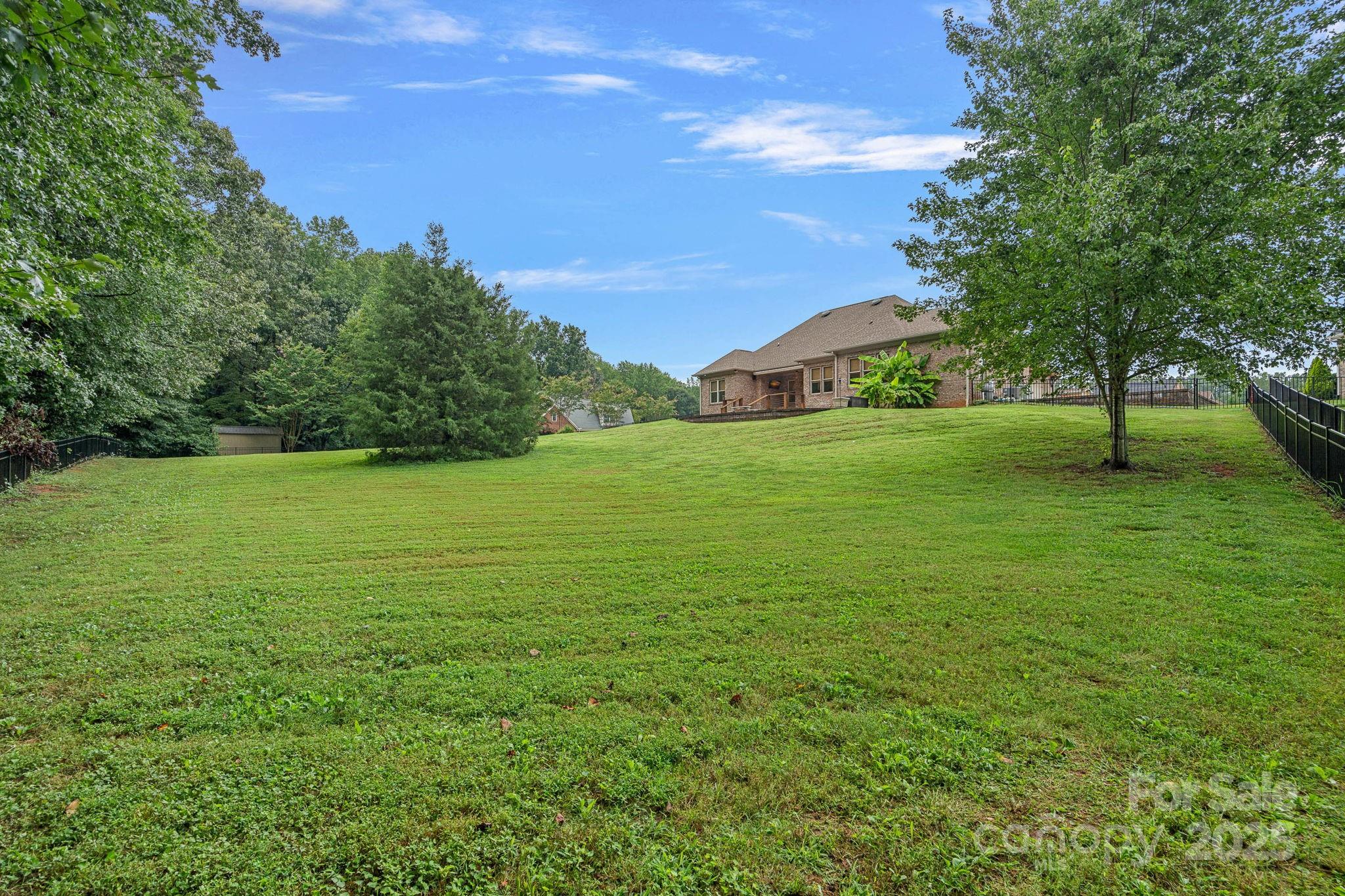 175 Savannah Crossing Drive