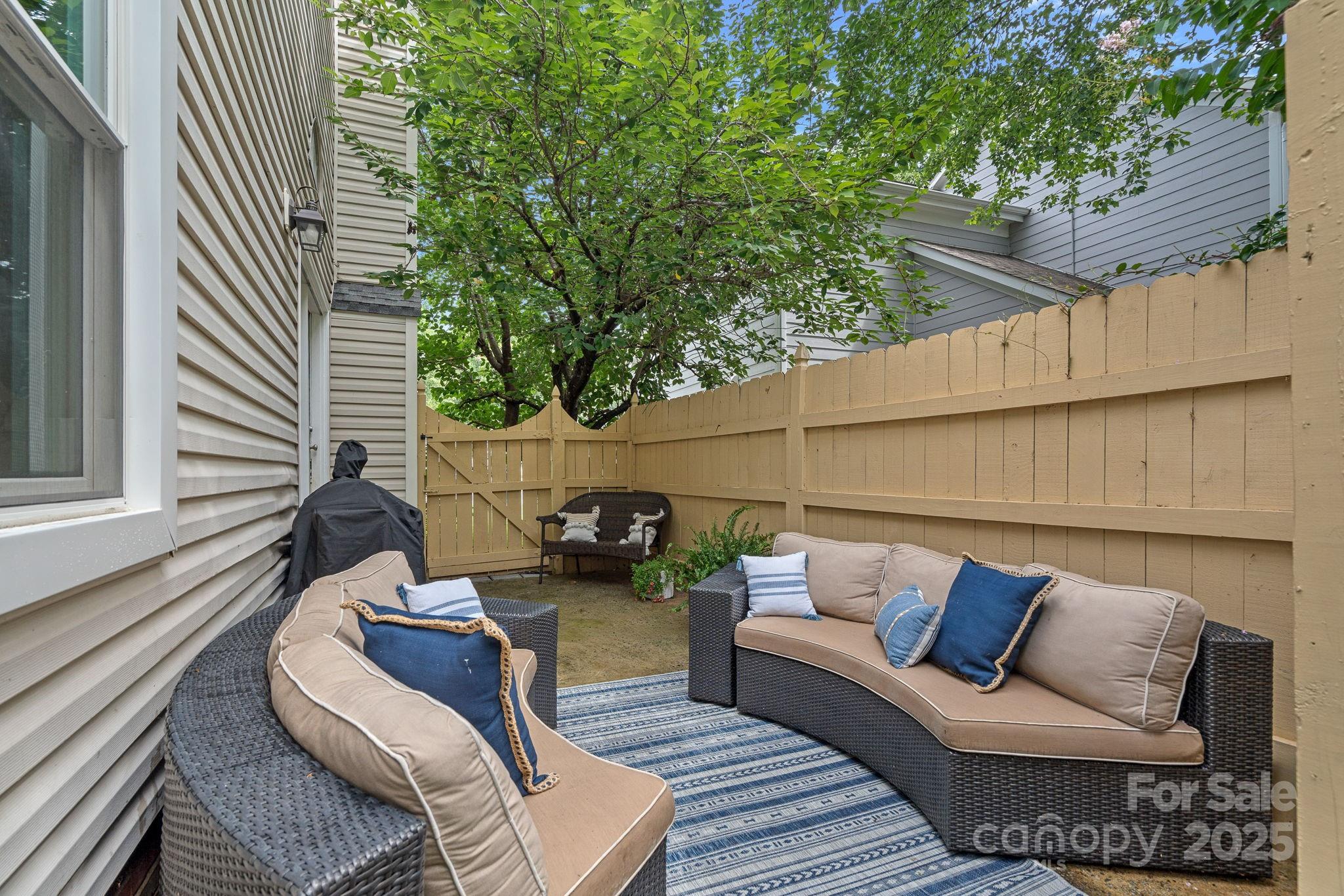 145 Ashford Hollow Lane