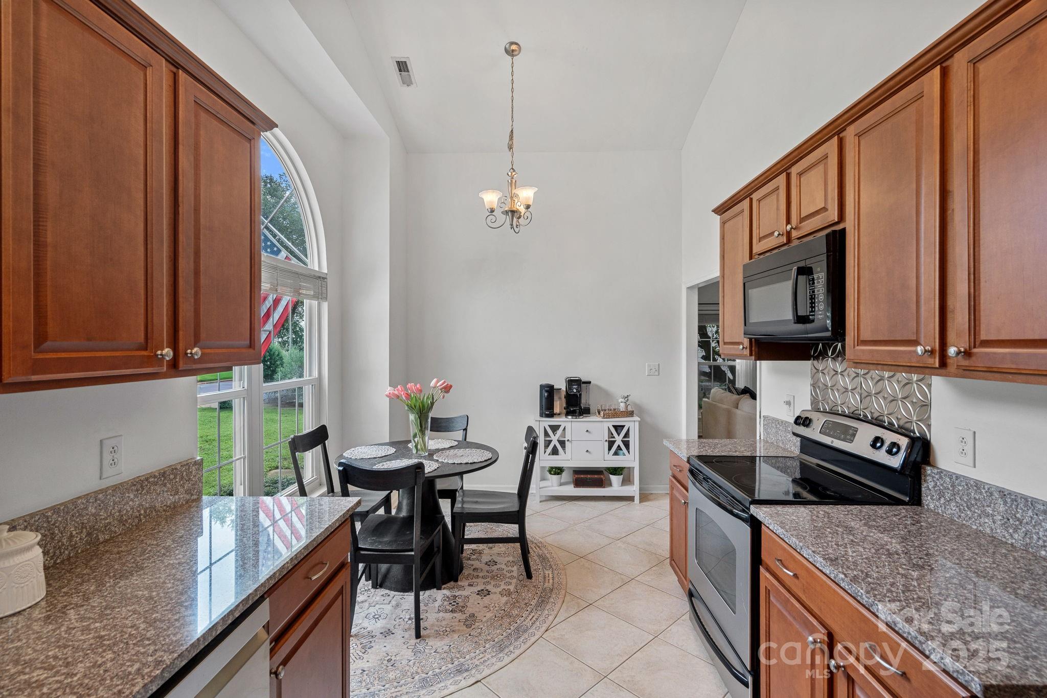 145 Ashford Hollow Lane
