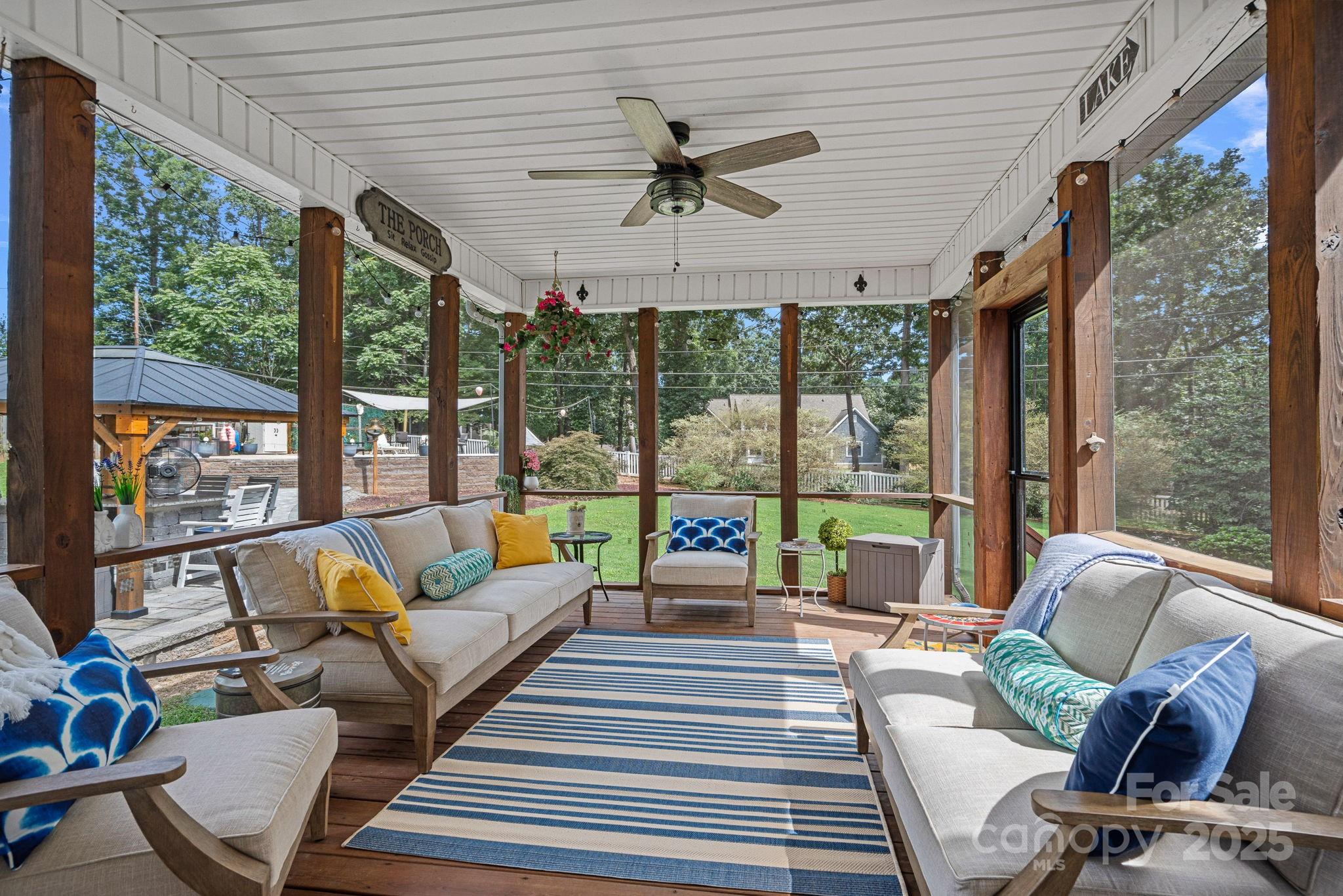 125 Woodstream Circle