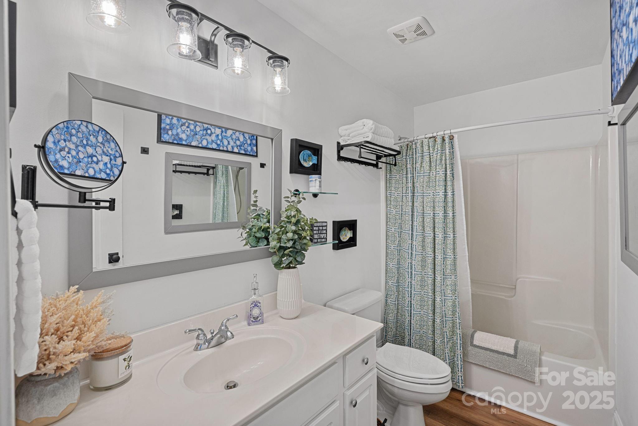 125 Woodstream Circle