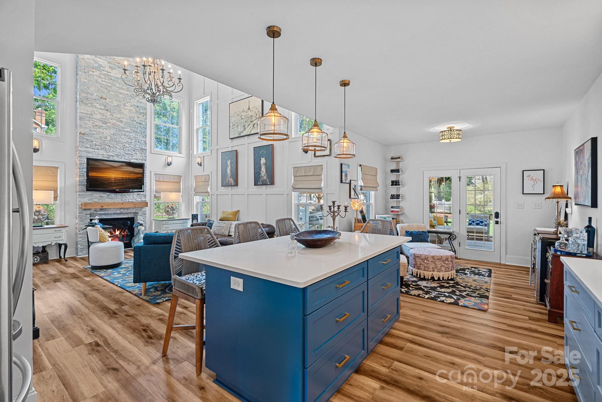 125 Woodstream Circle