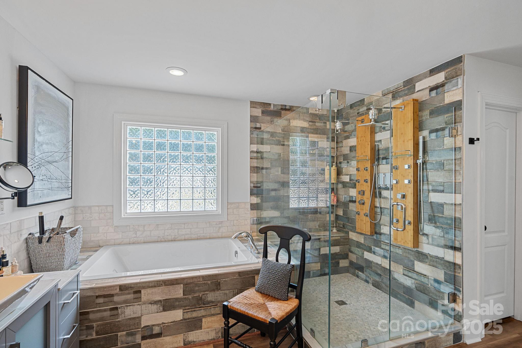 125 Woodstream Circle