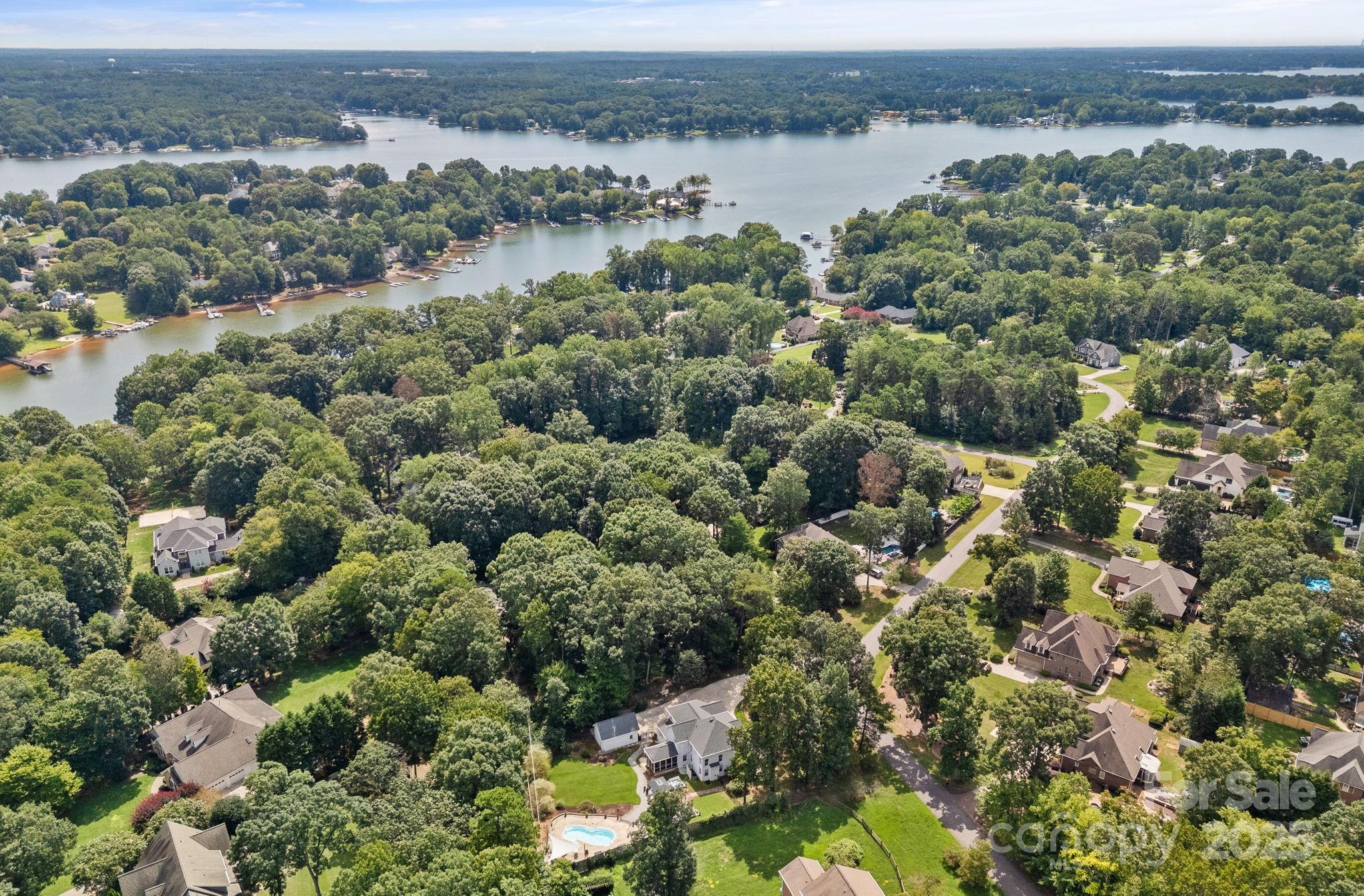 125 Woodstream Circle