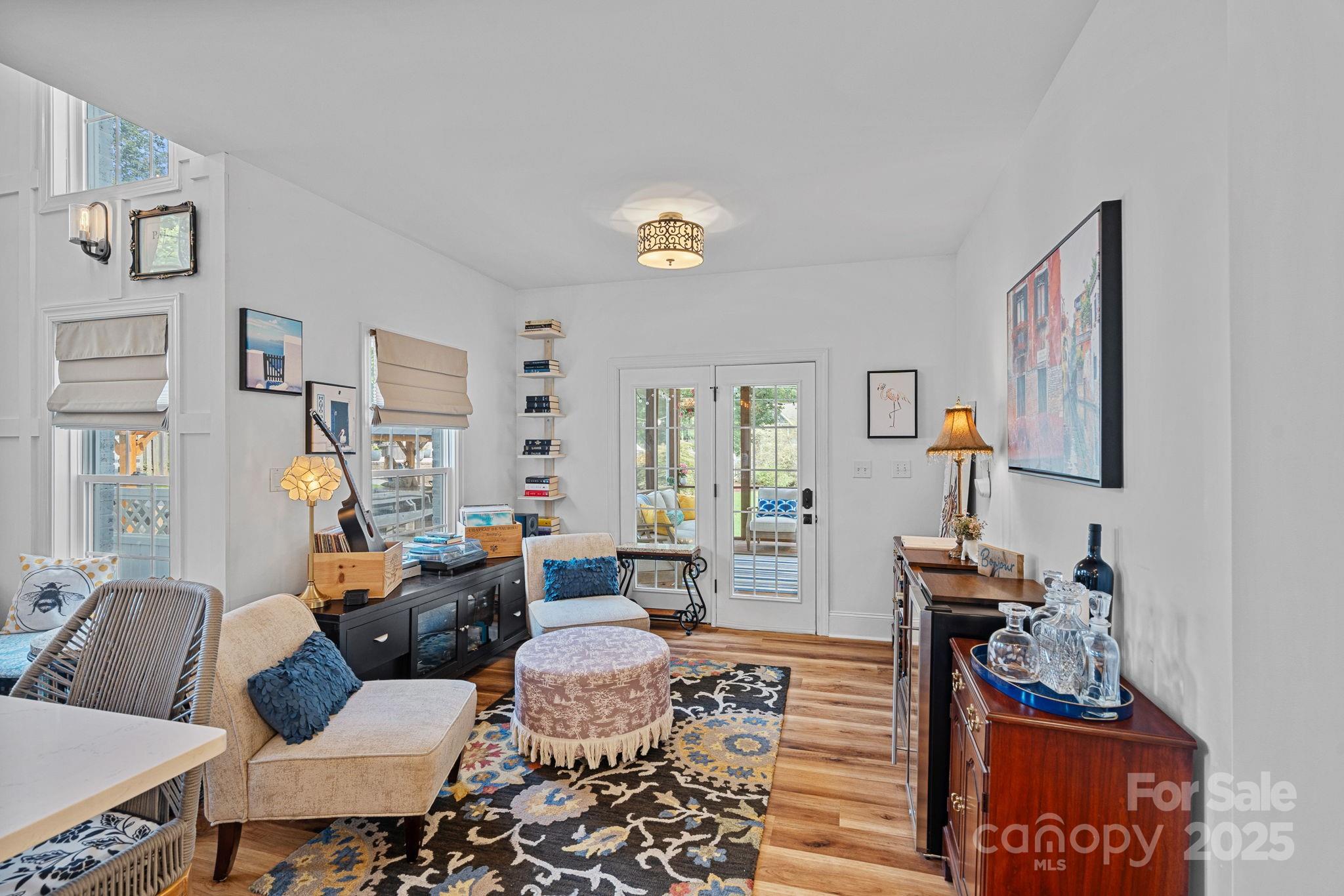 125 Woodstream Circle