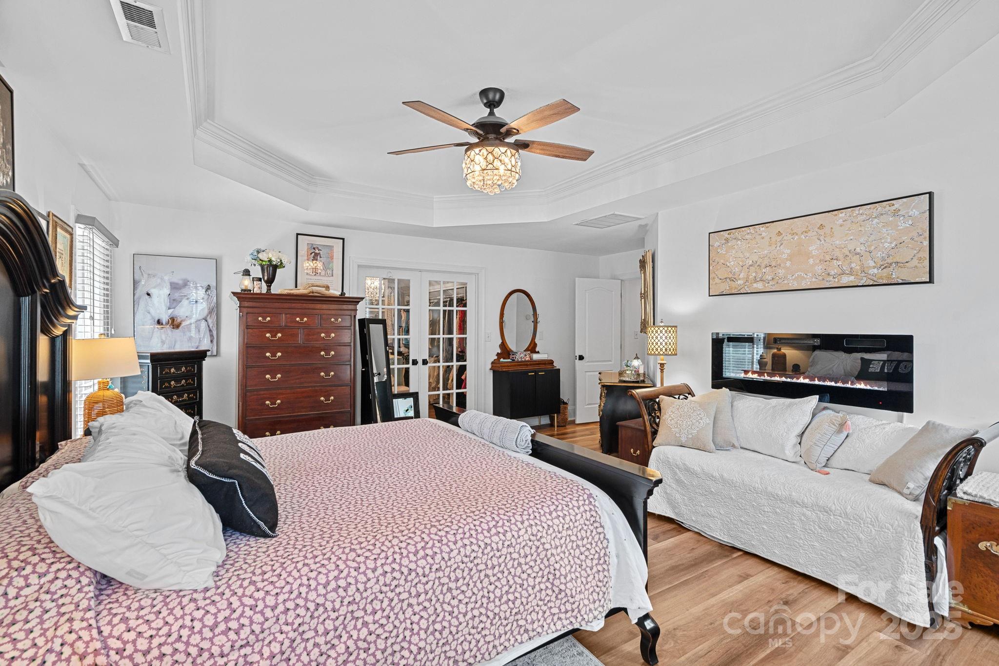 125 Woodstream Circle