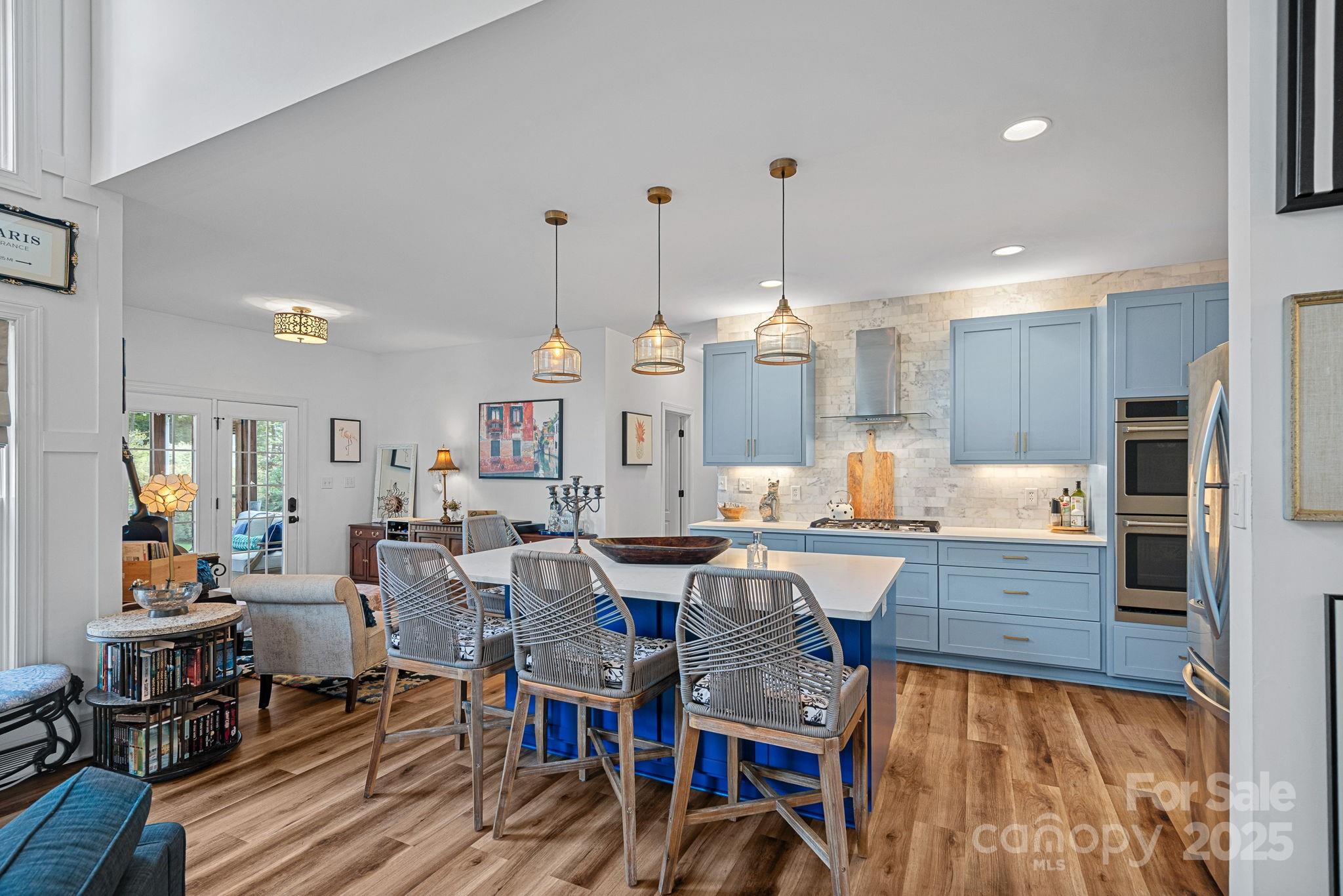 125 Woodstream Circle