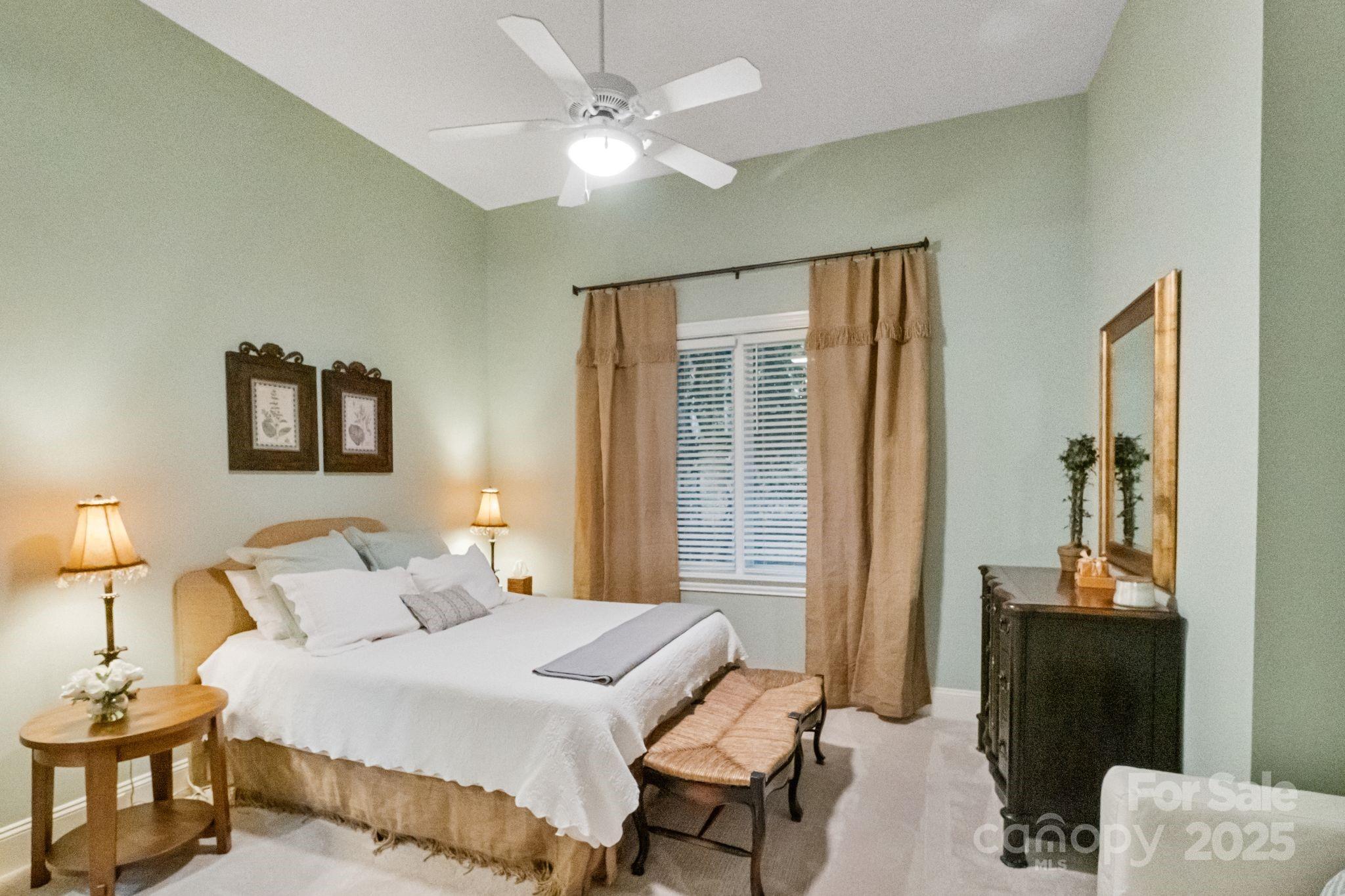 105 Breakwater Court