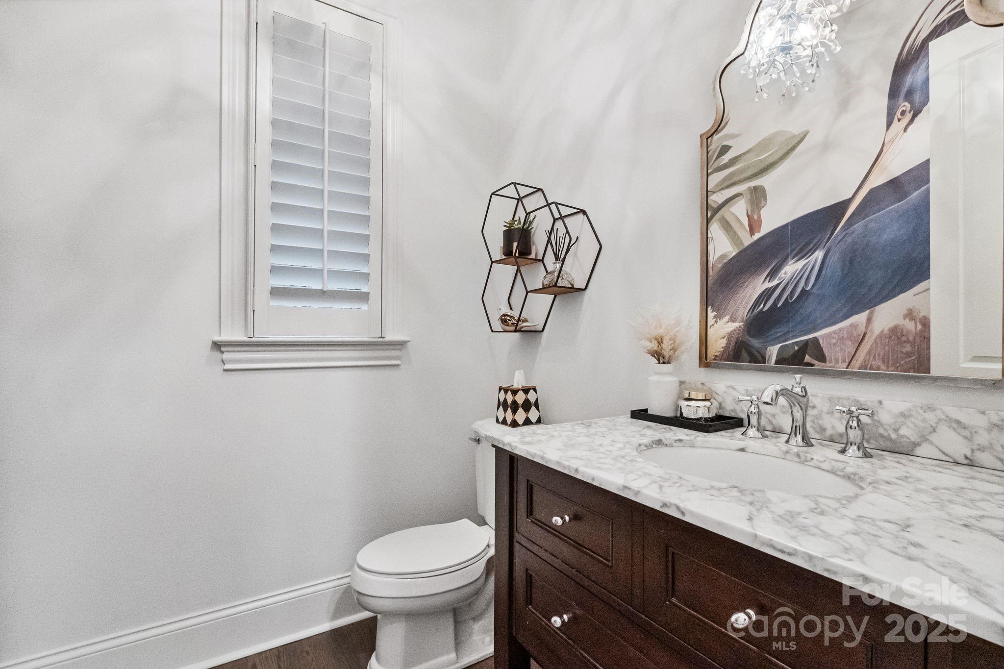 105 Breakwater Court