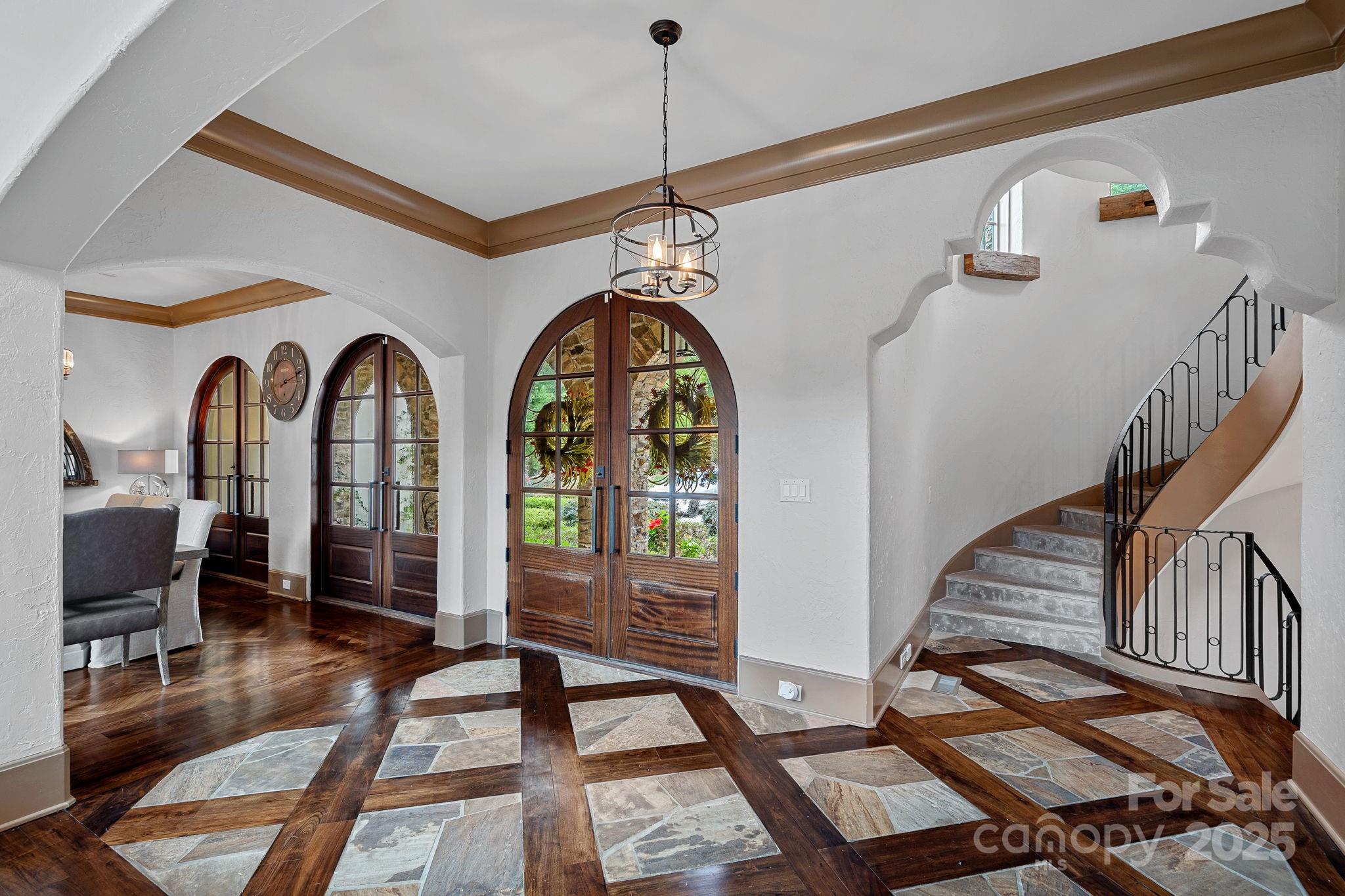 6821 Pebble Bay Drive