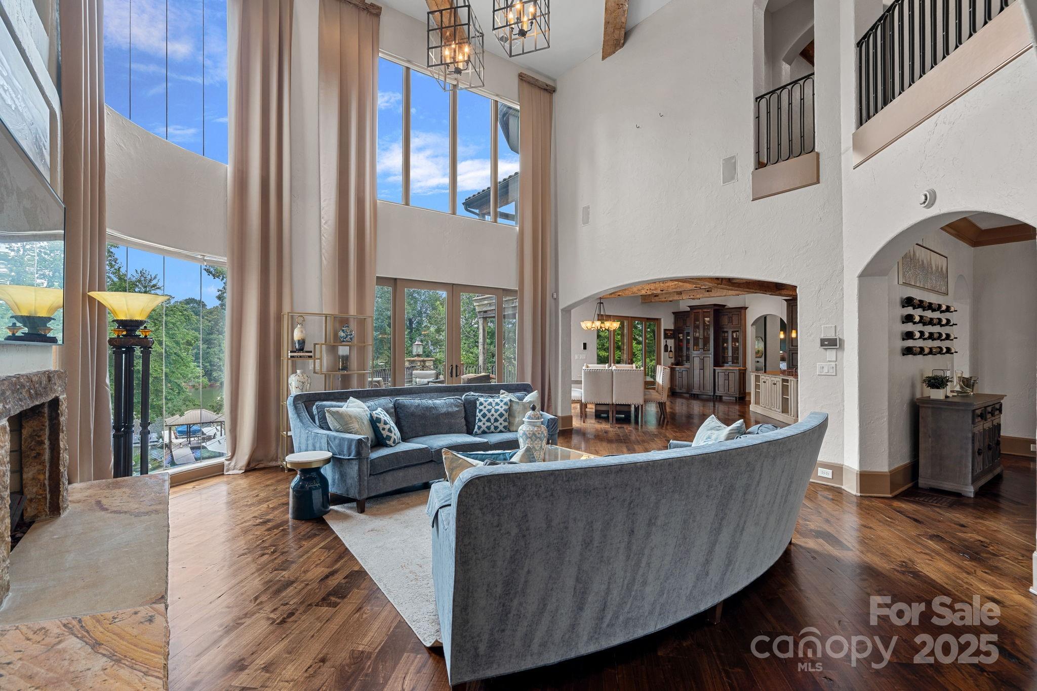 6821 Pebble Bay Drive