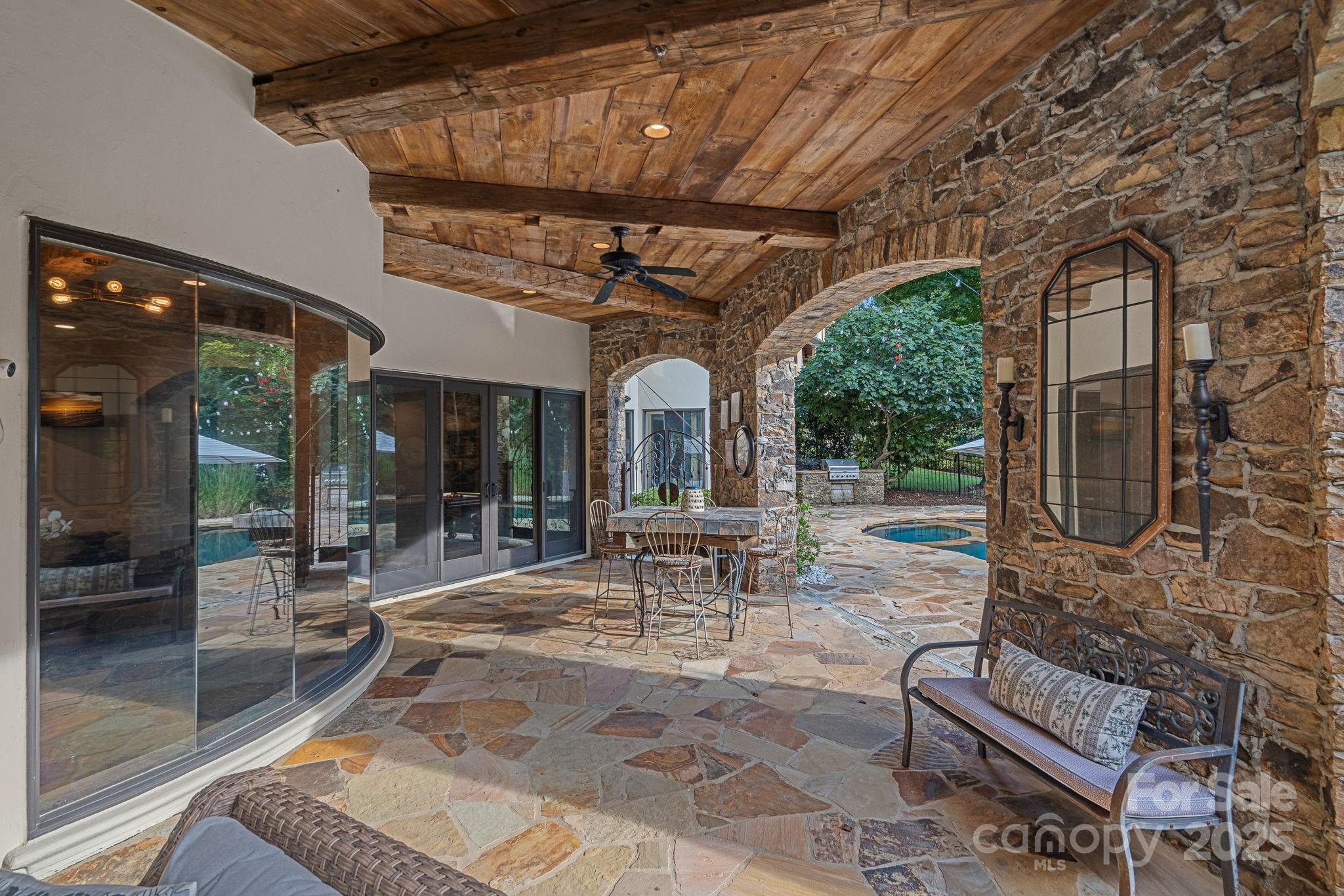 6821 Pebble Bay Drive