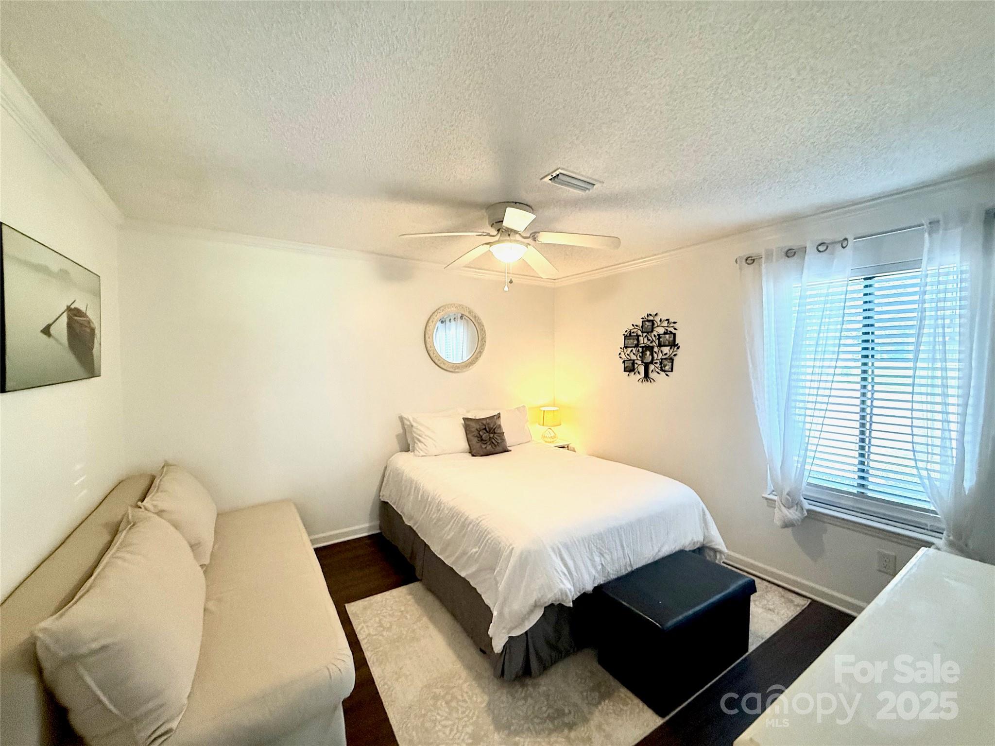 1011 Mallard Head Lane