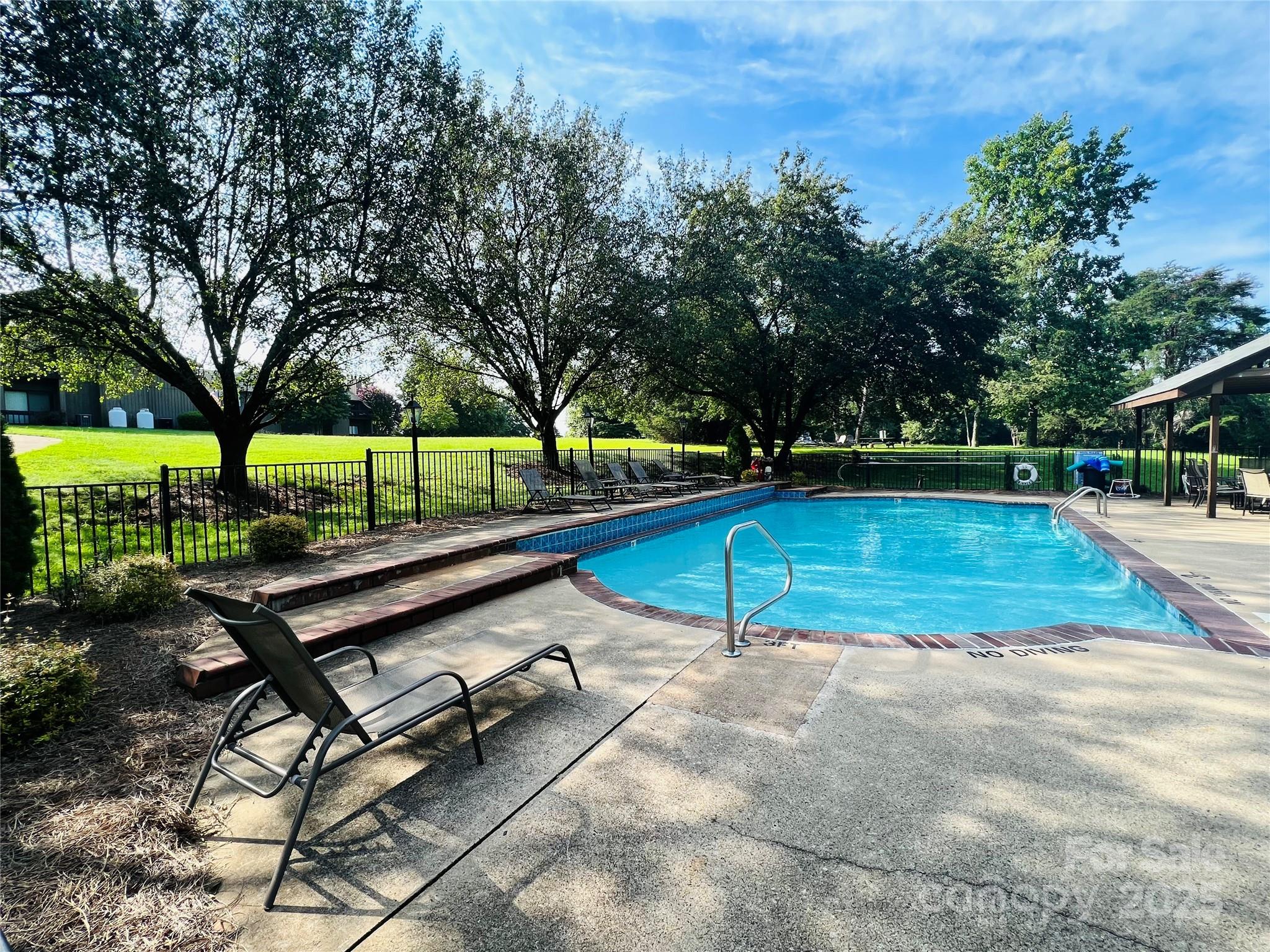 1011 Mallard Head Lane