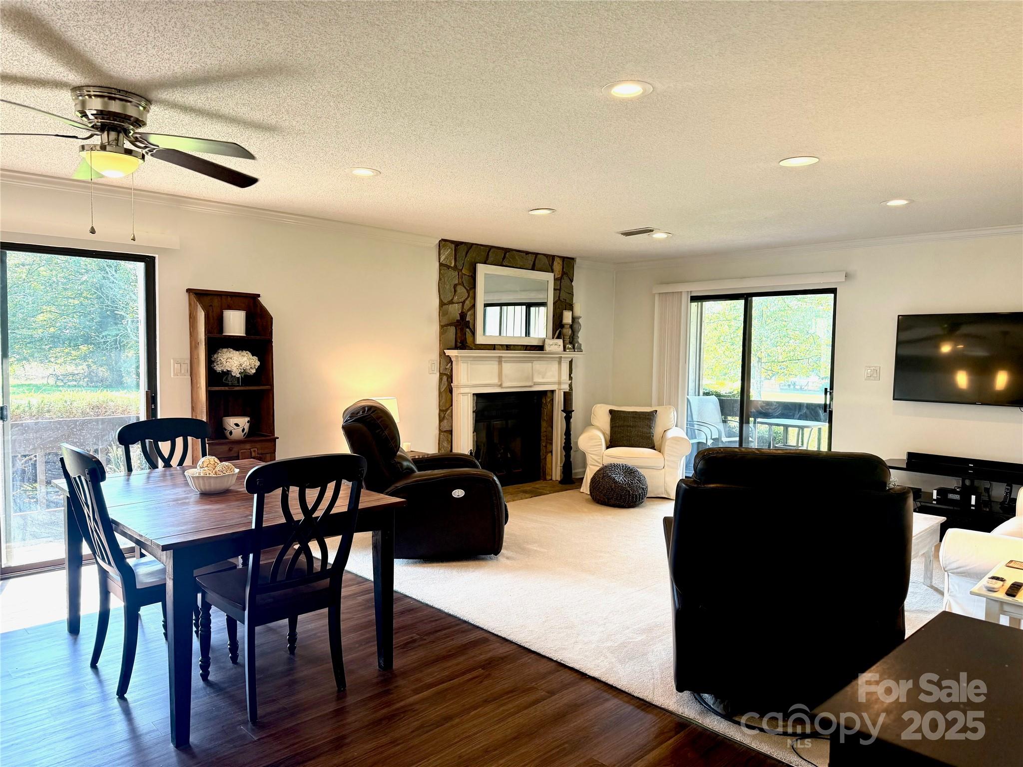 1011 Mallard Head Lane