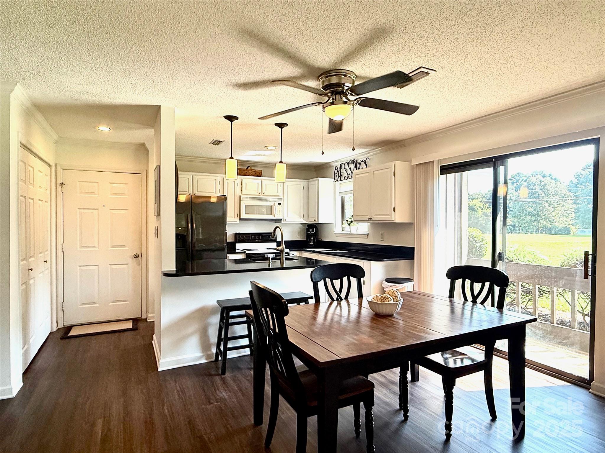 1011 Mallard Head Lane