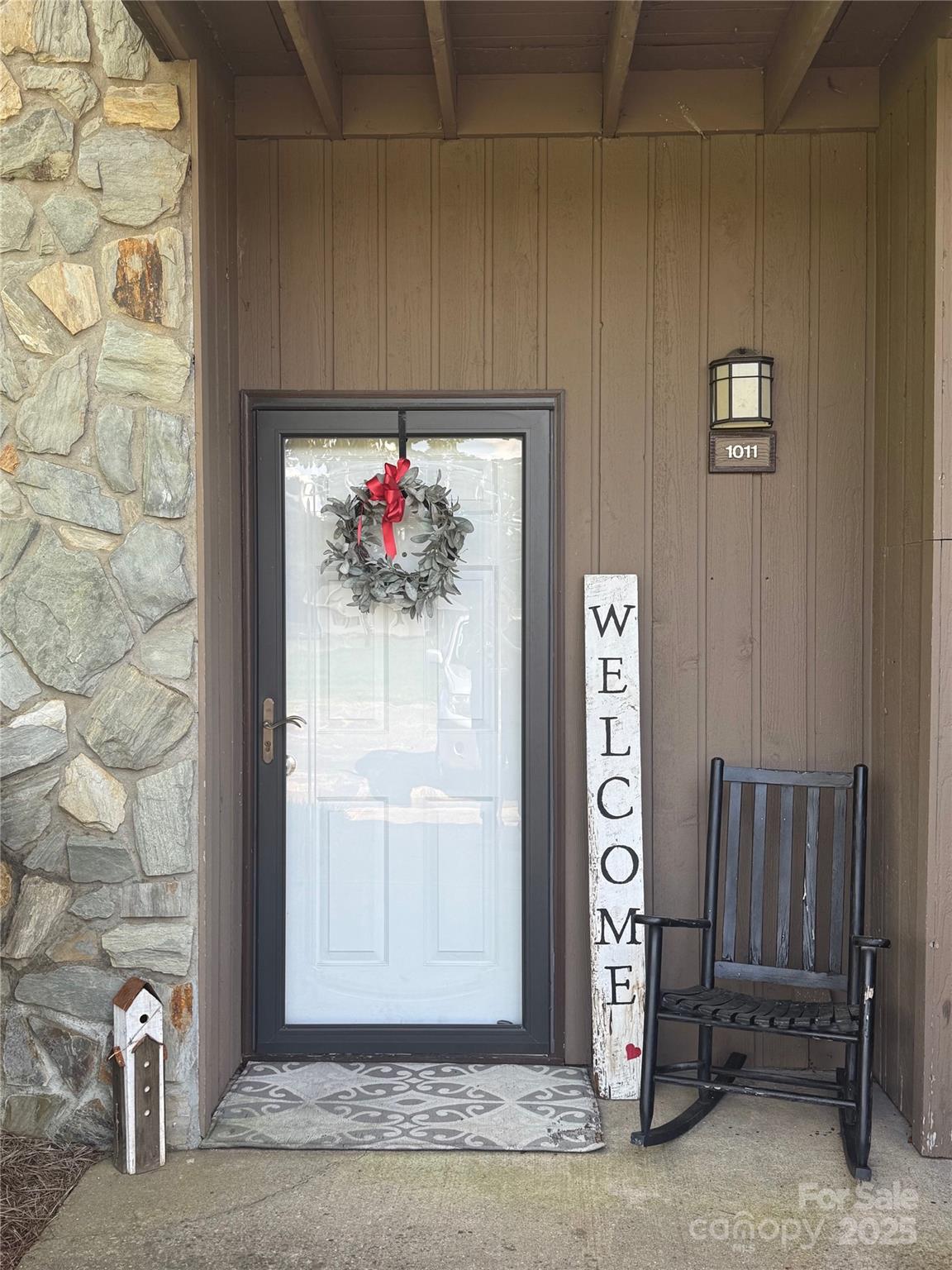 1011 Mallard Head Lane