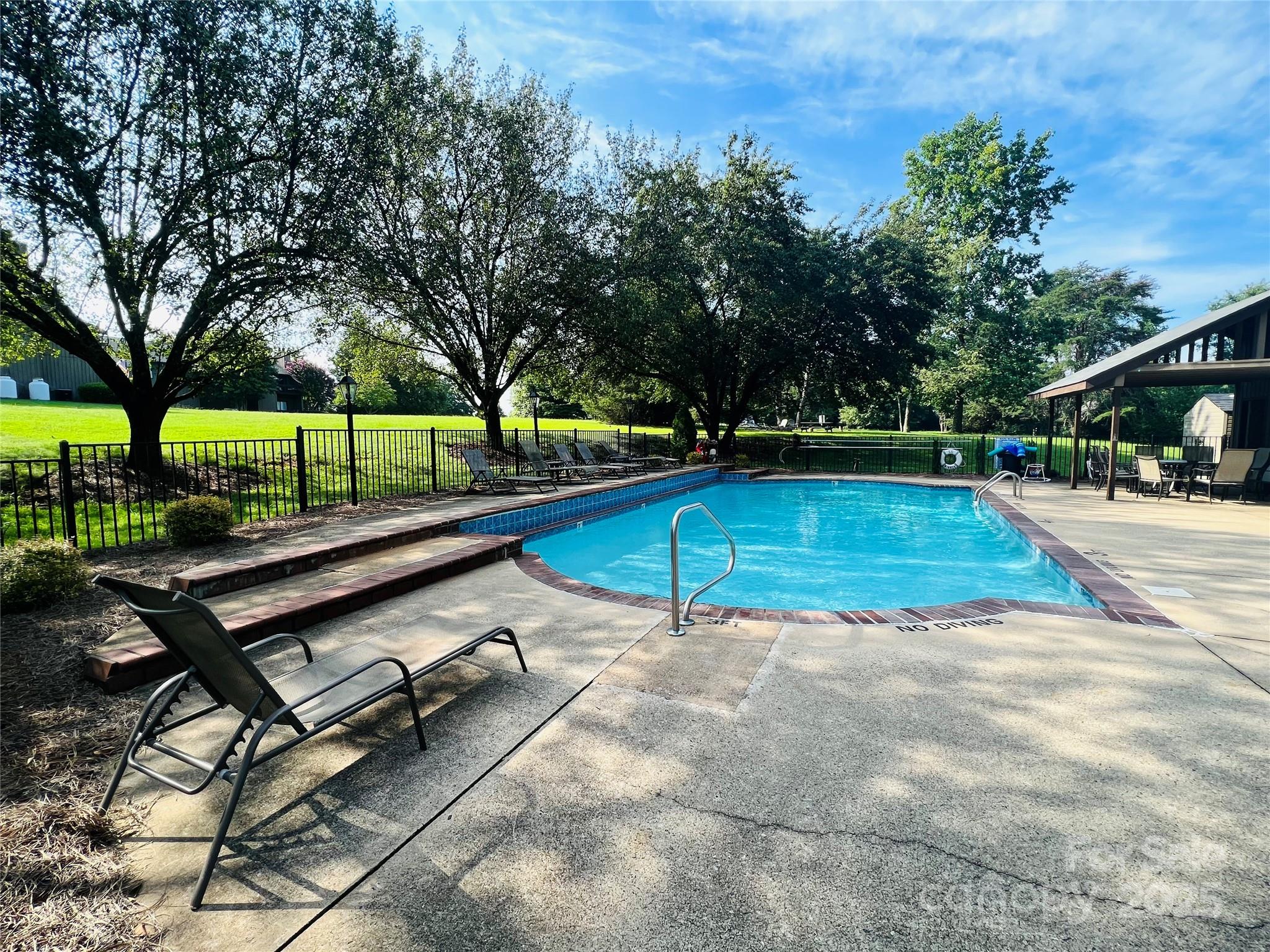 1011 Mallard Head Lane