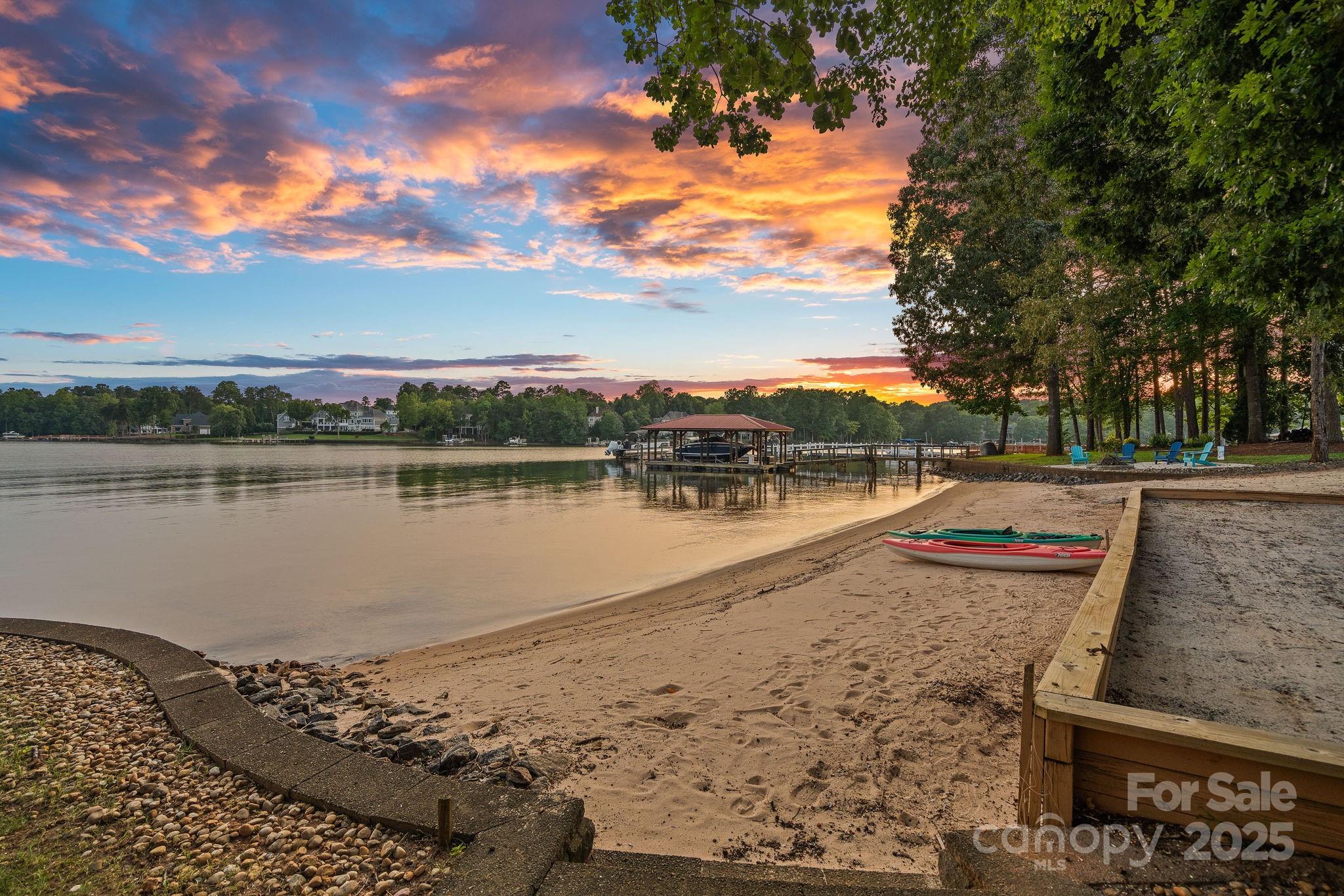 121 Harbor Shore Court