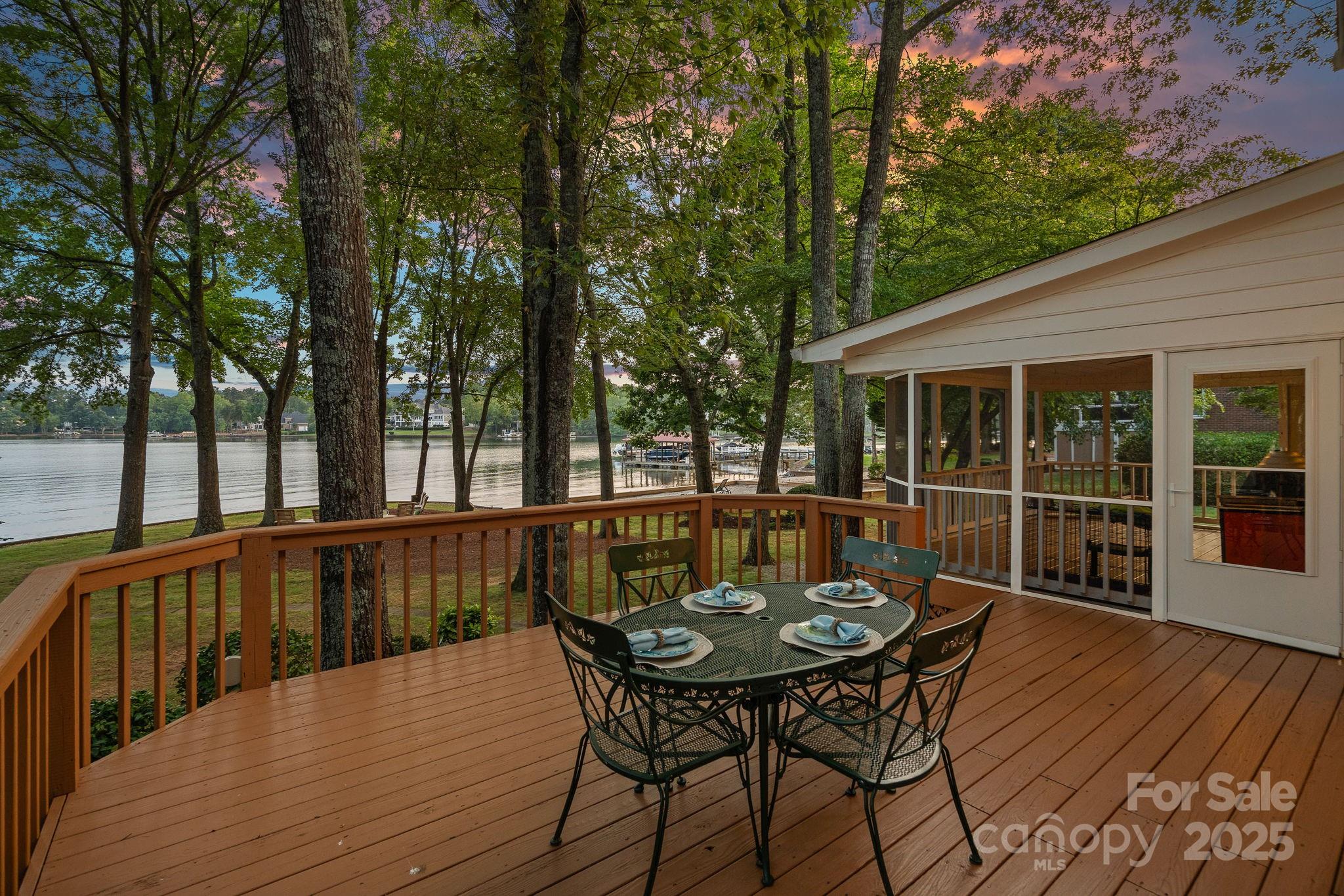 121 Harbor Shore Court