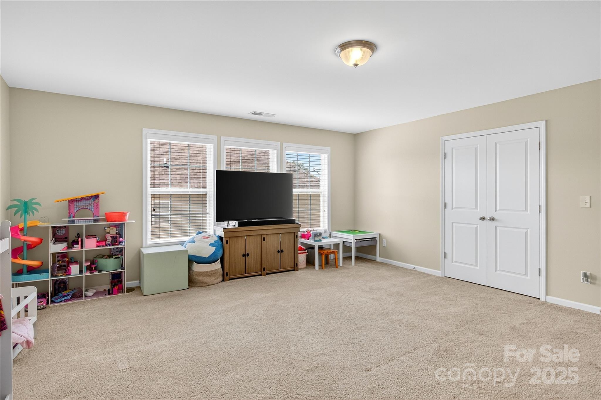 3930 Norman View Drive