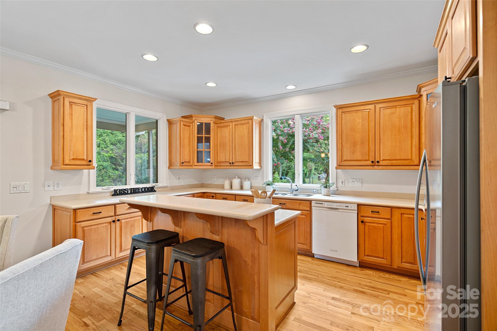 122 Pin Oak Lane