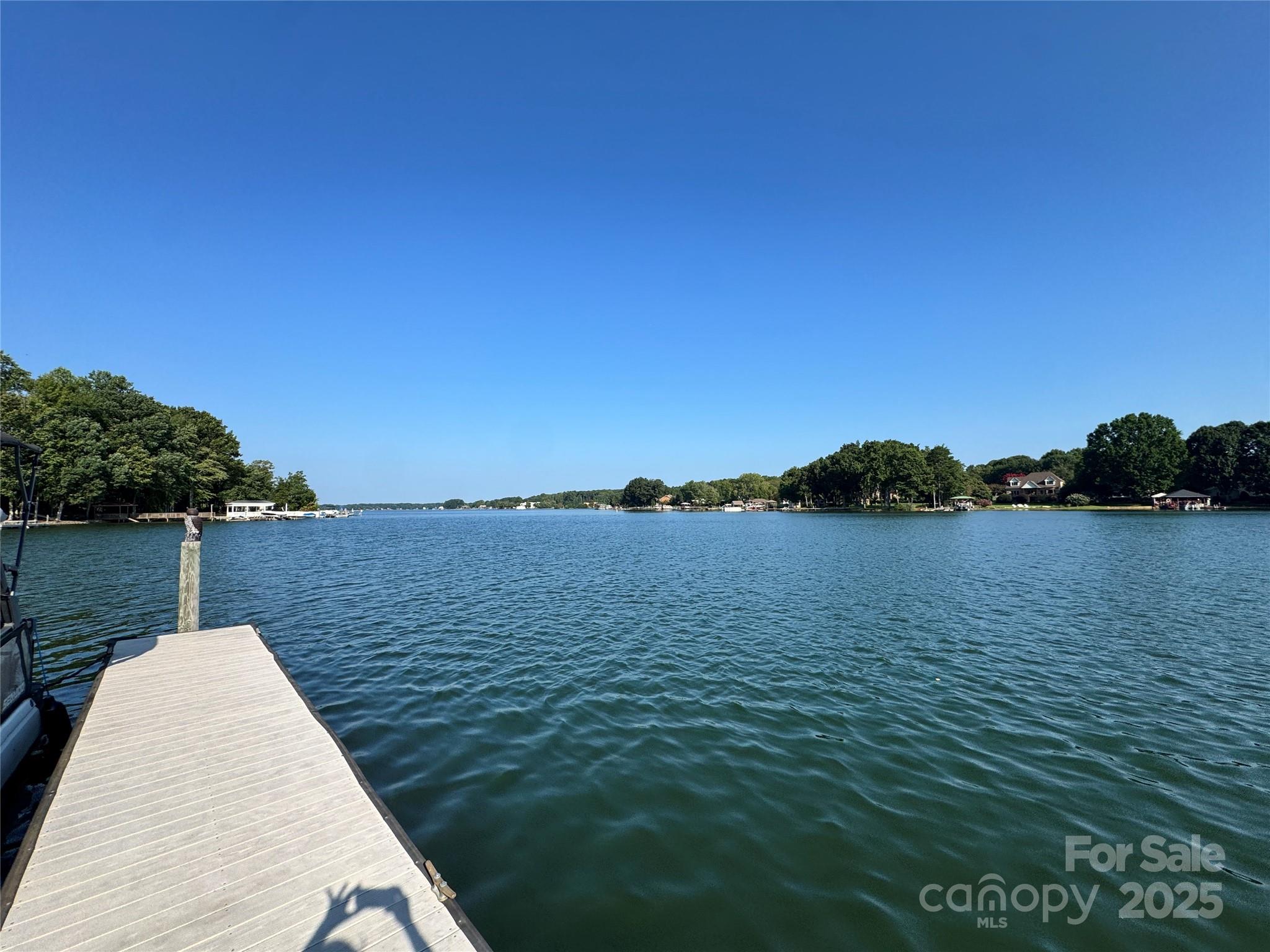 122 Pin Oak Lane