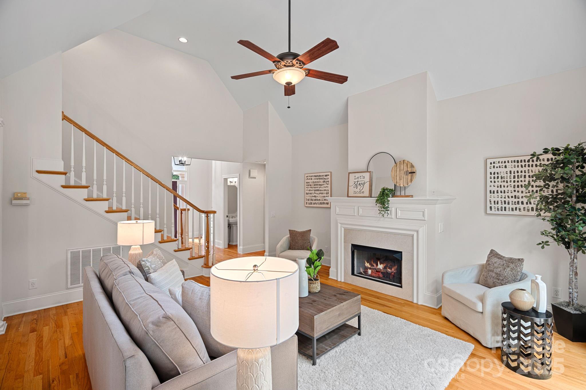 122 Pin Oak Lane