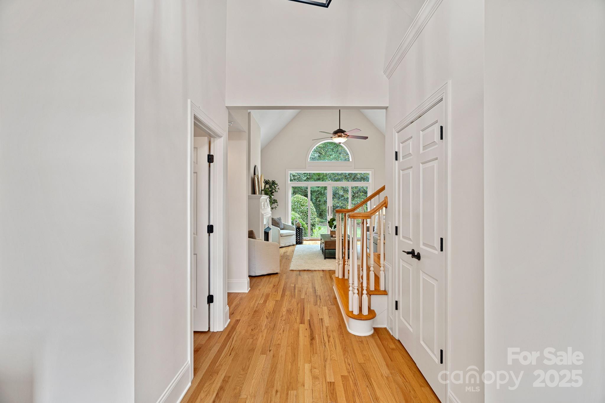 122 Pin Oak Lane