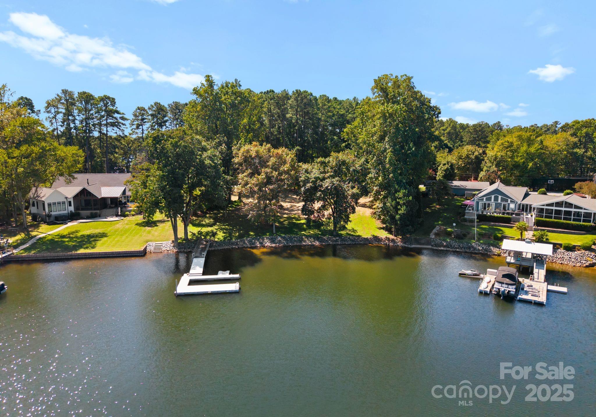 116 Cottage Grove Lane