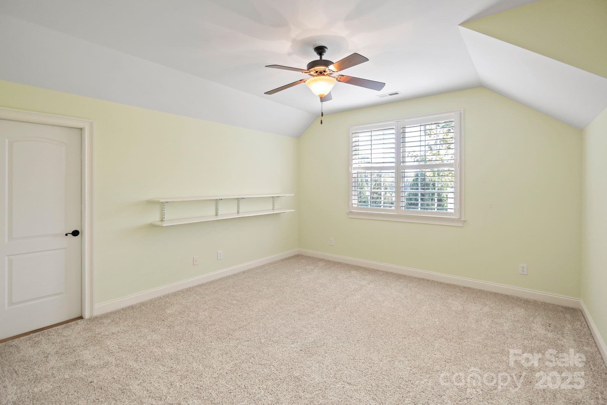 156 Bay Shore Loop