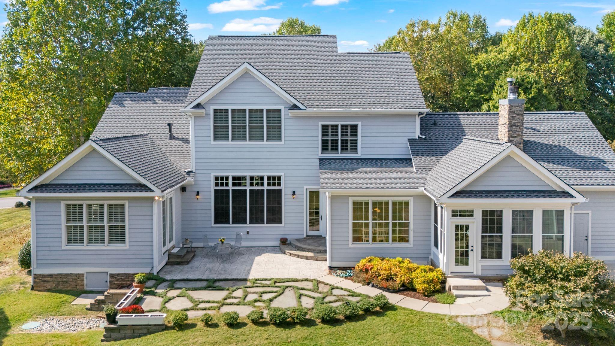 156 Bay Shore Loop