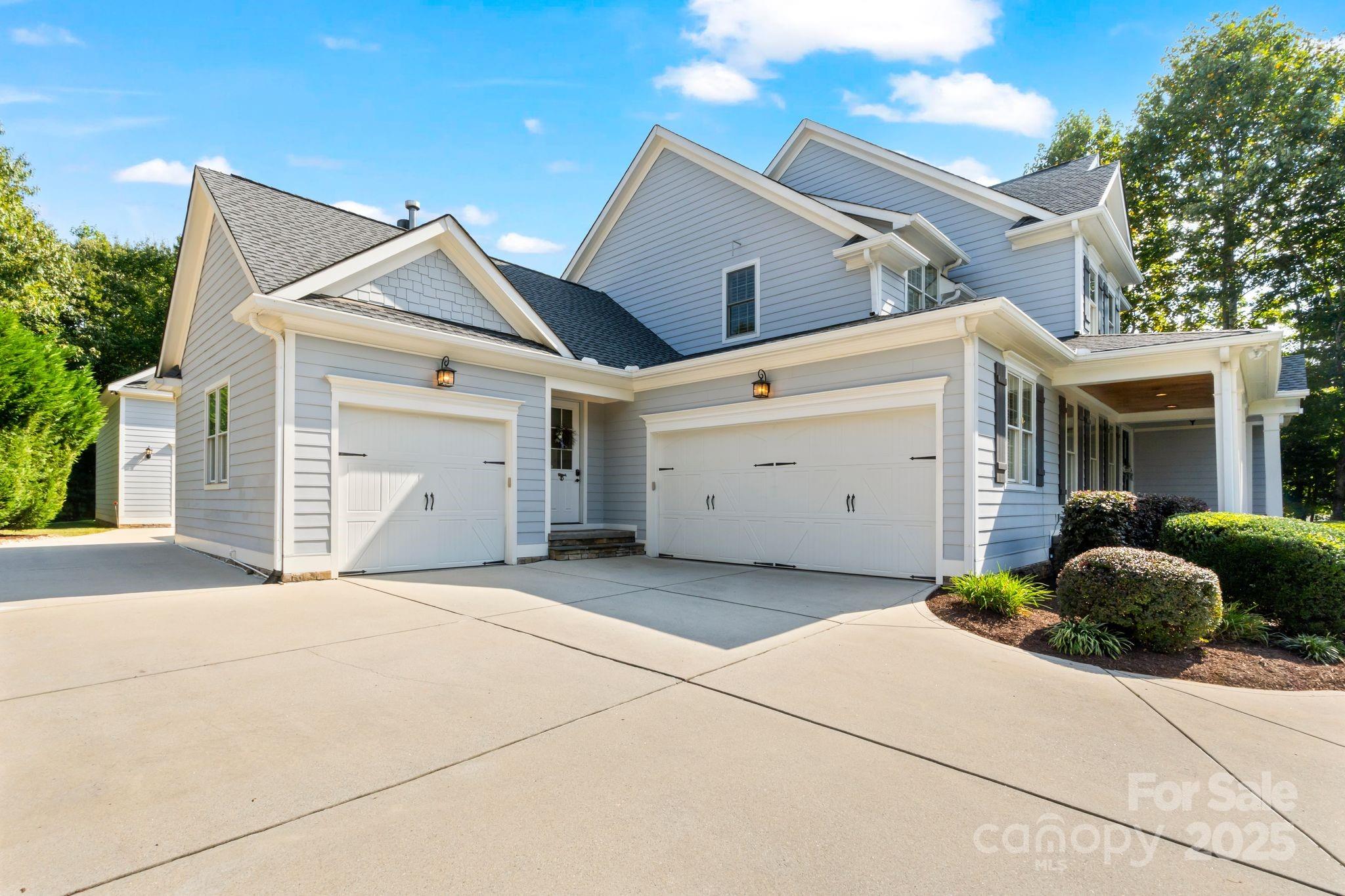 156 Bay Shore Loop