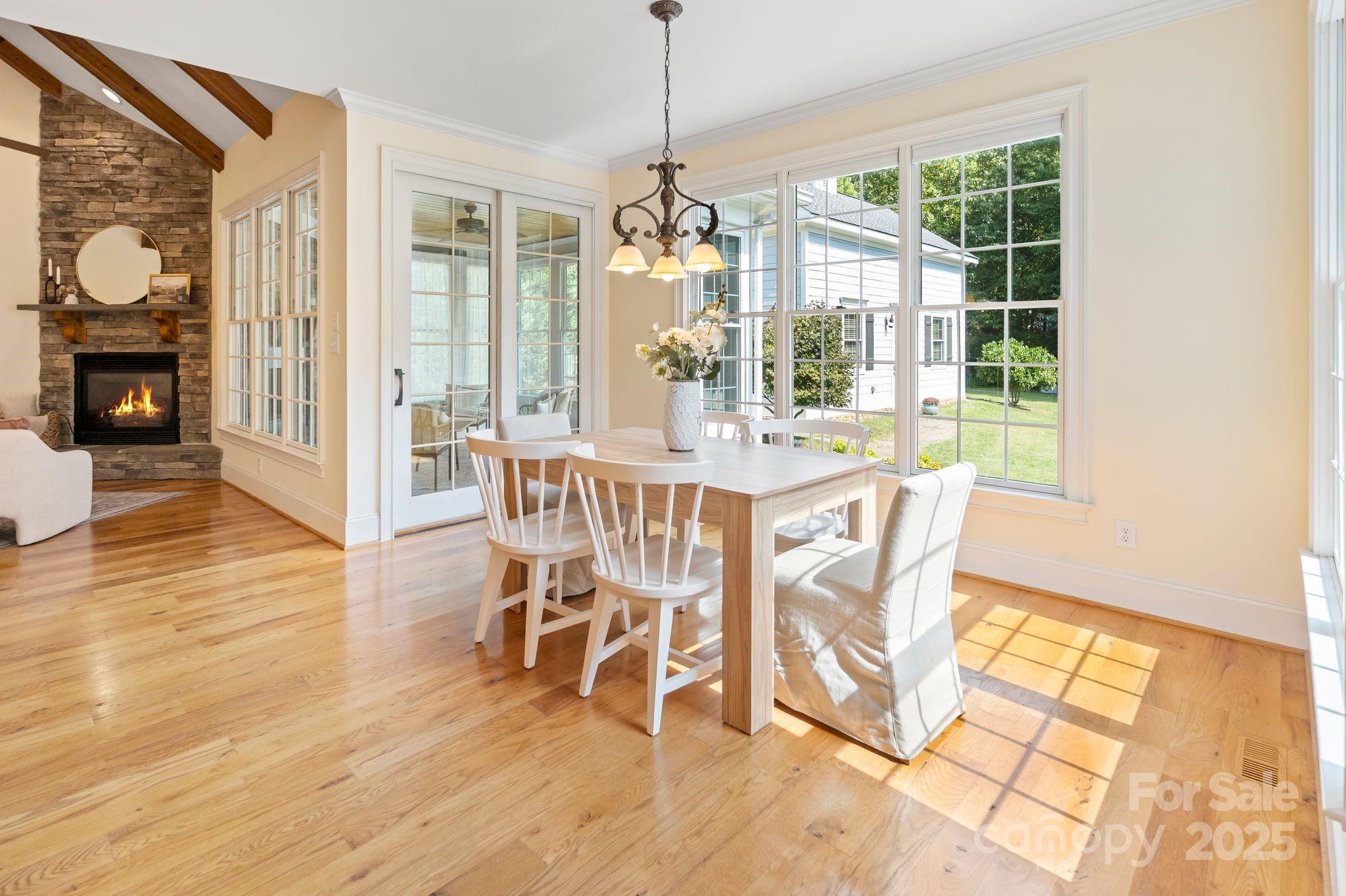 156 Bay Shore Loop